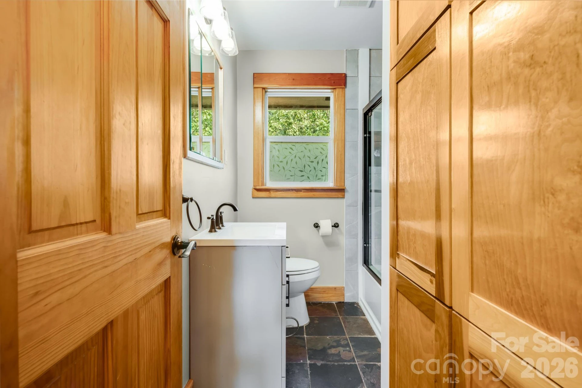 10 Davenport Place - Photo 13
