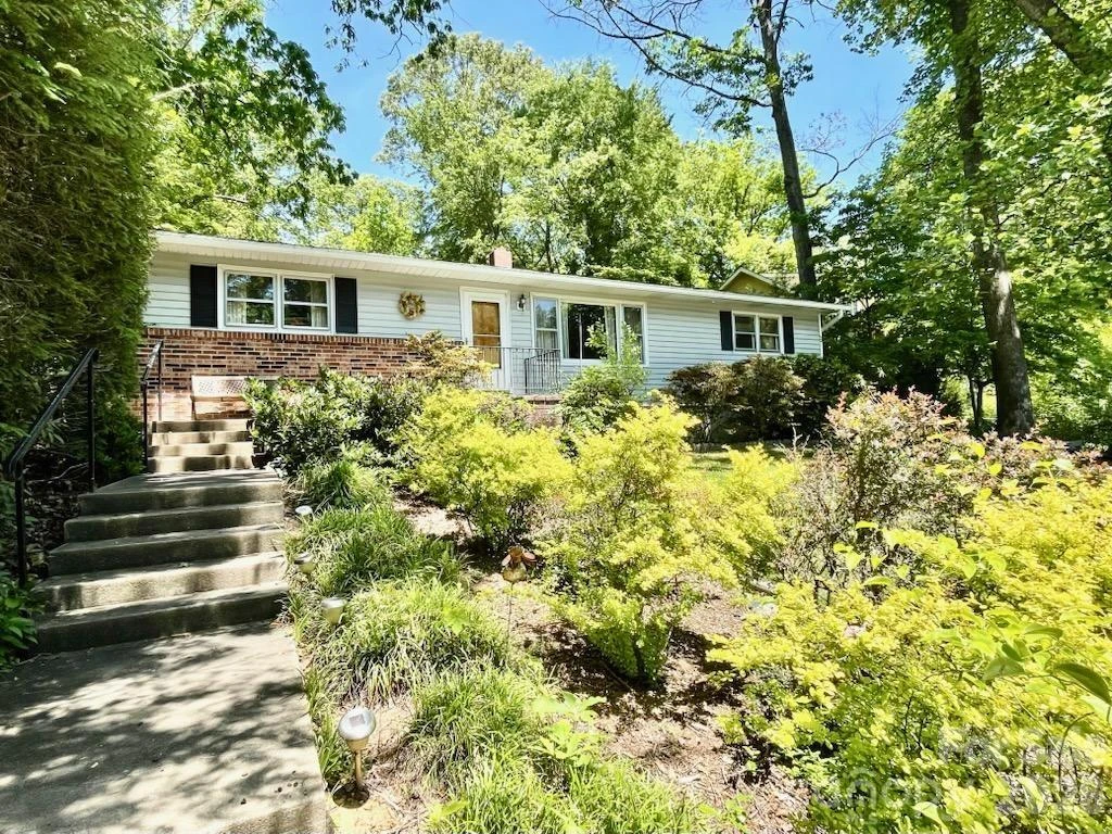 213 N Park Lane - Photo 2