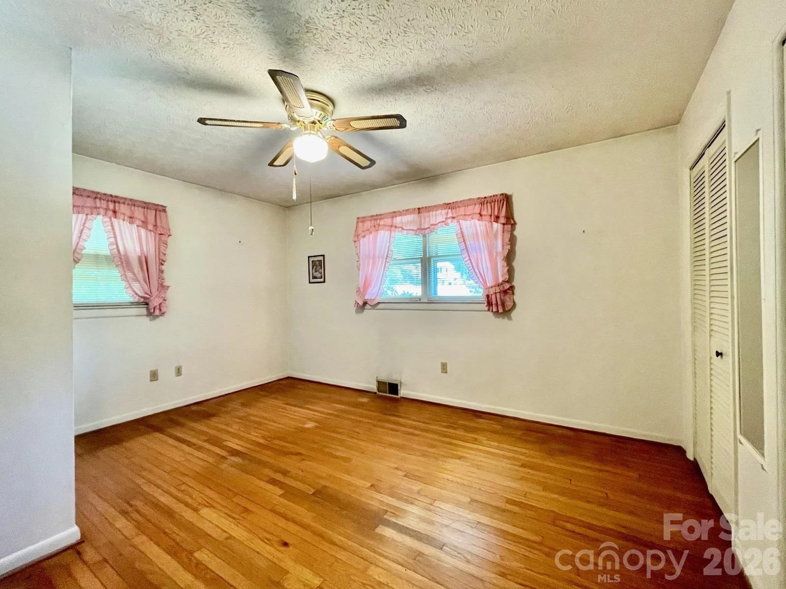213 N Park Lane - Photo 12