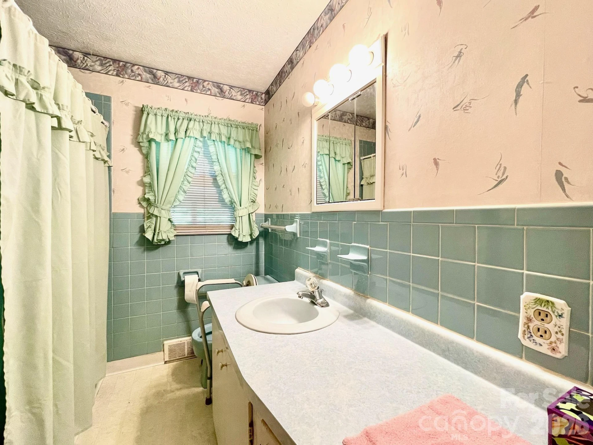 213 N Park Lane - Photo 16