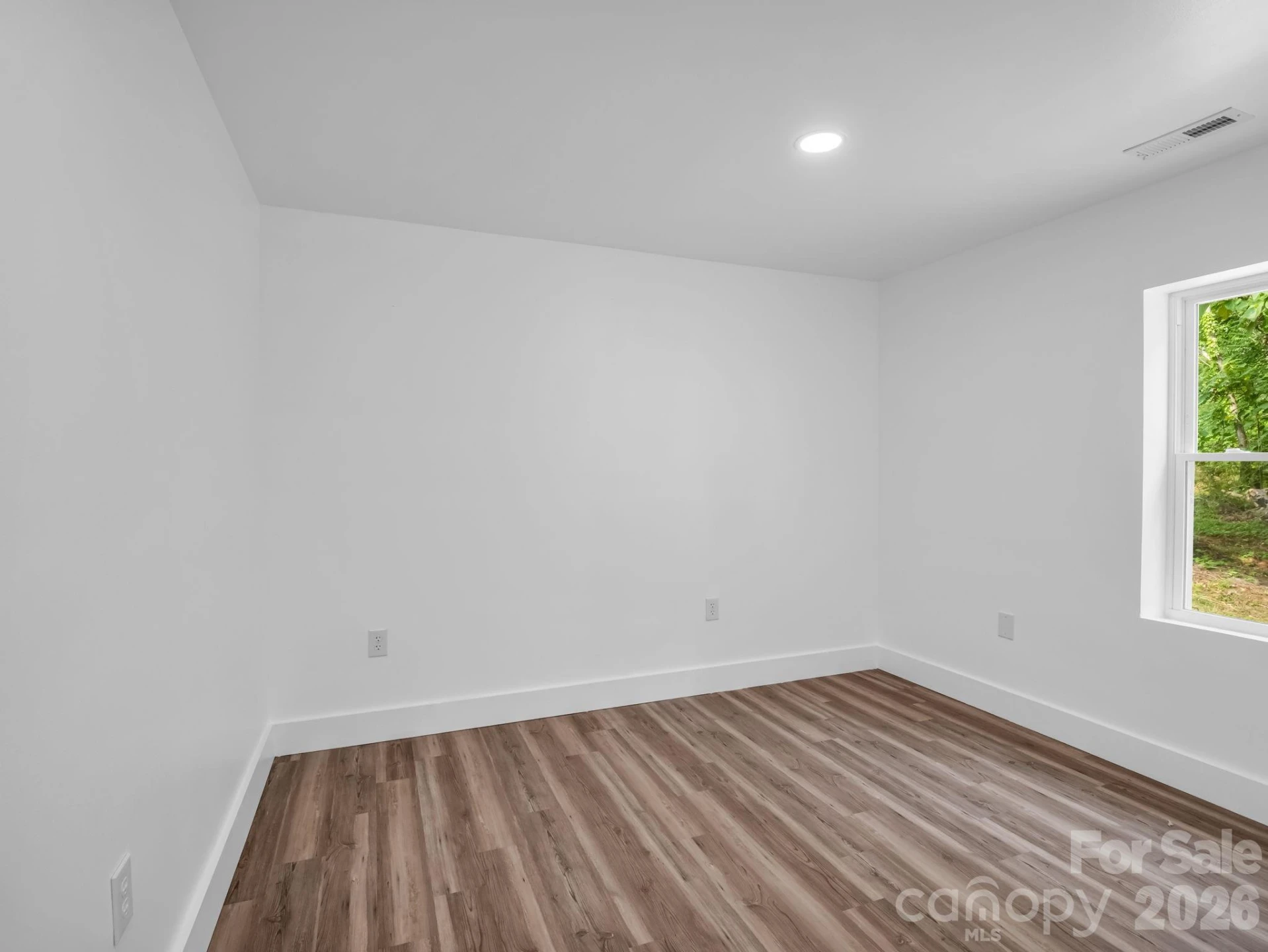 221 New Hampshire Street - Photo 12