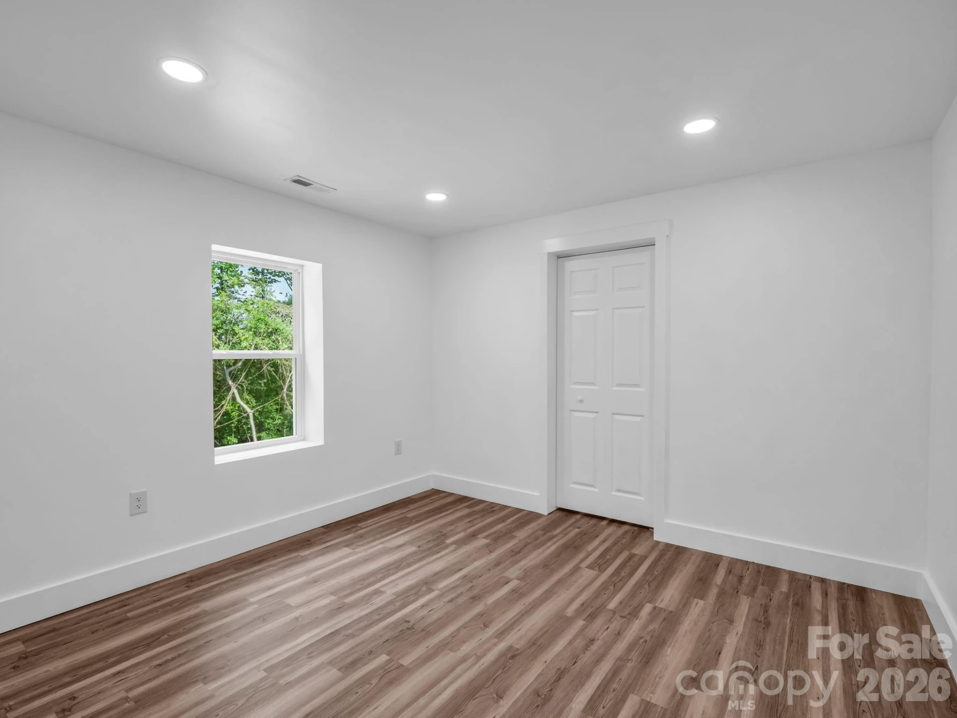 221 New Hampshire Street - Photo 16