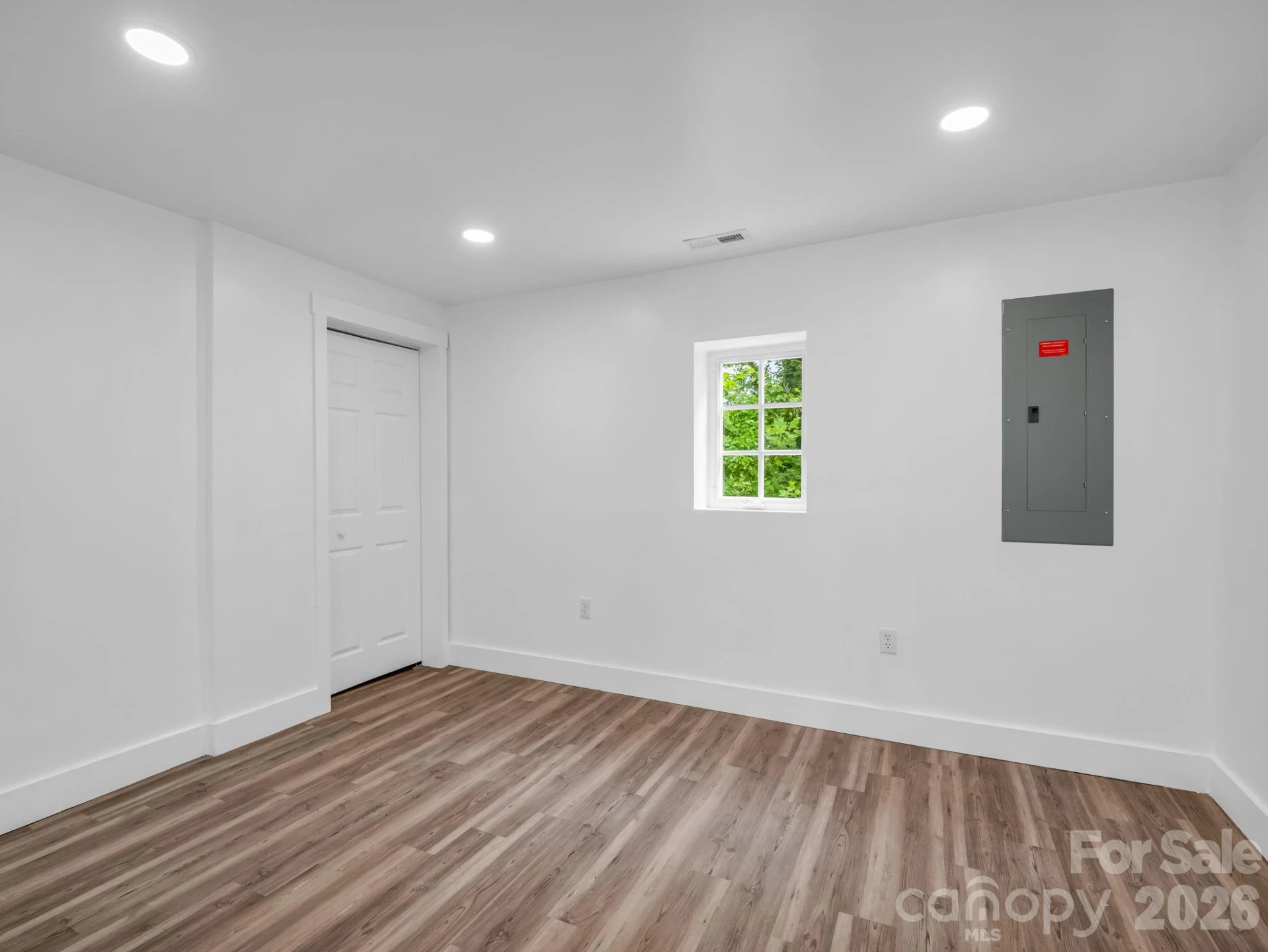 221 New Hampshire Street - Photo 17