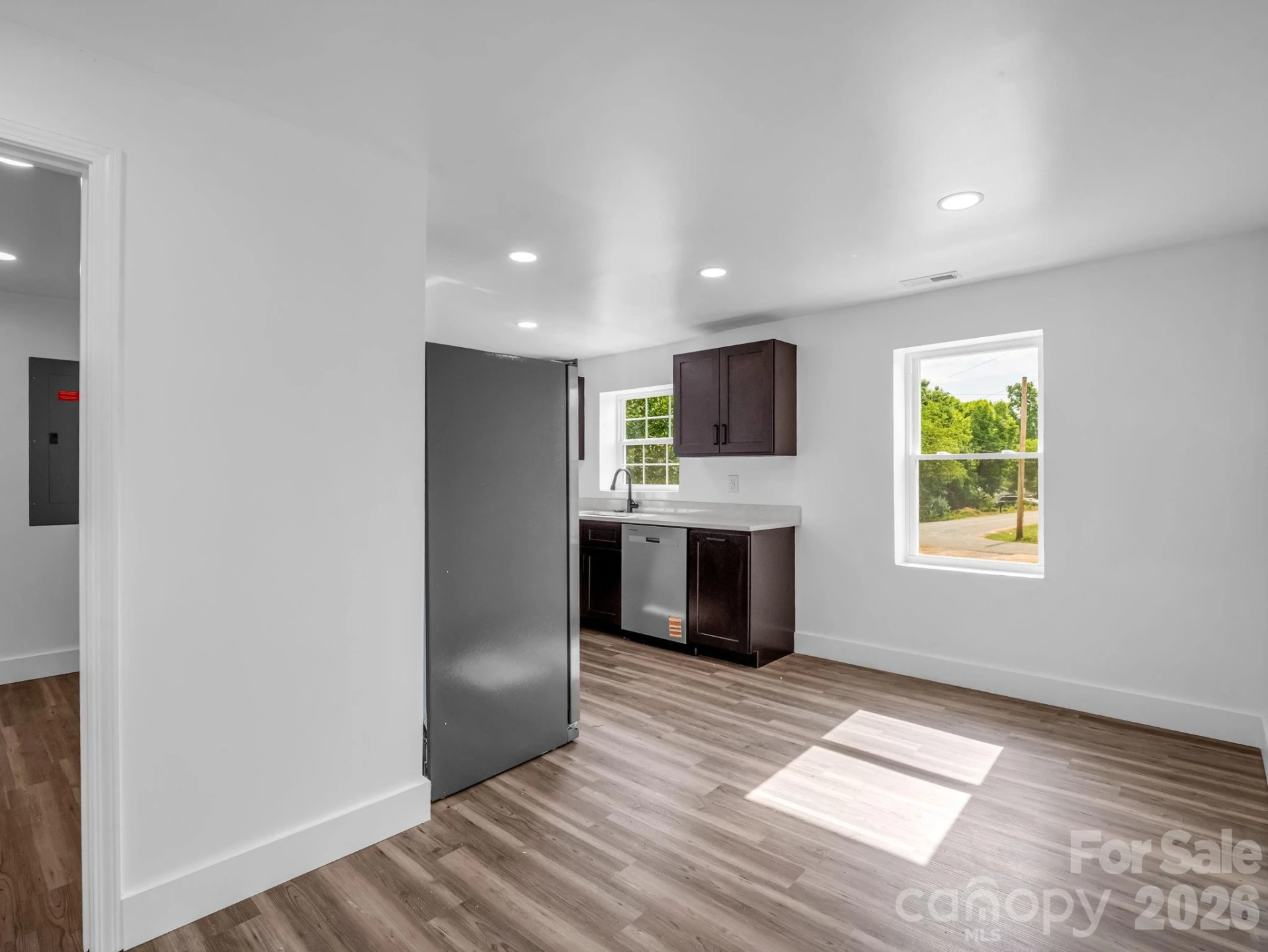 221 New Hampshire Street - Photo 20