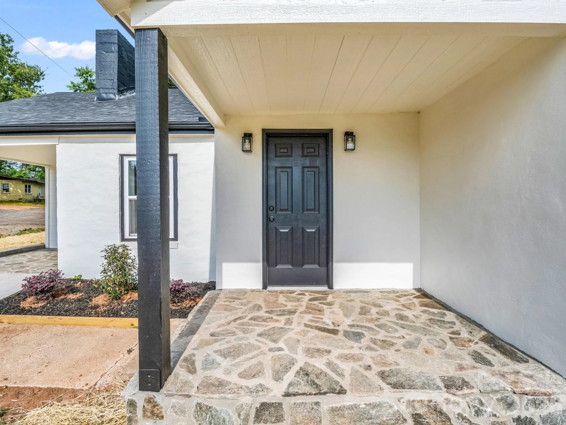 221 New Hampshire Street - Photo 3