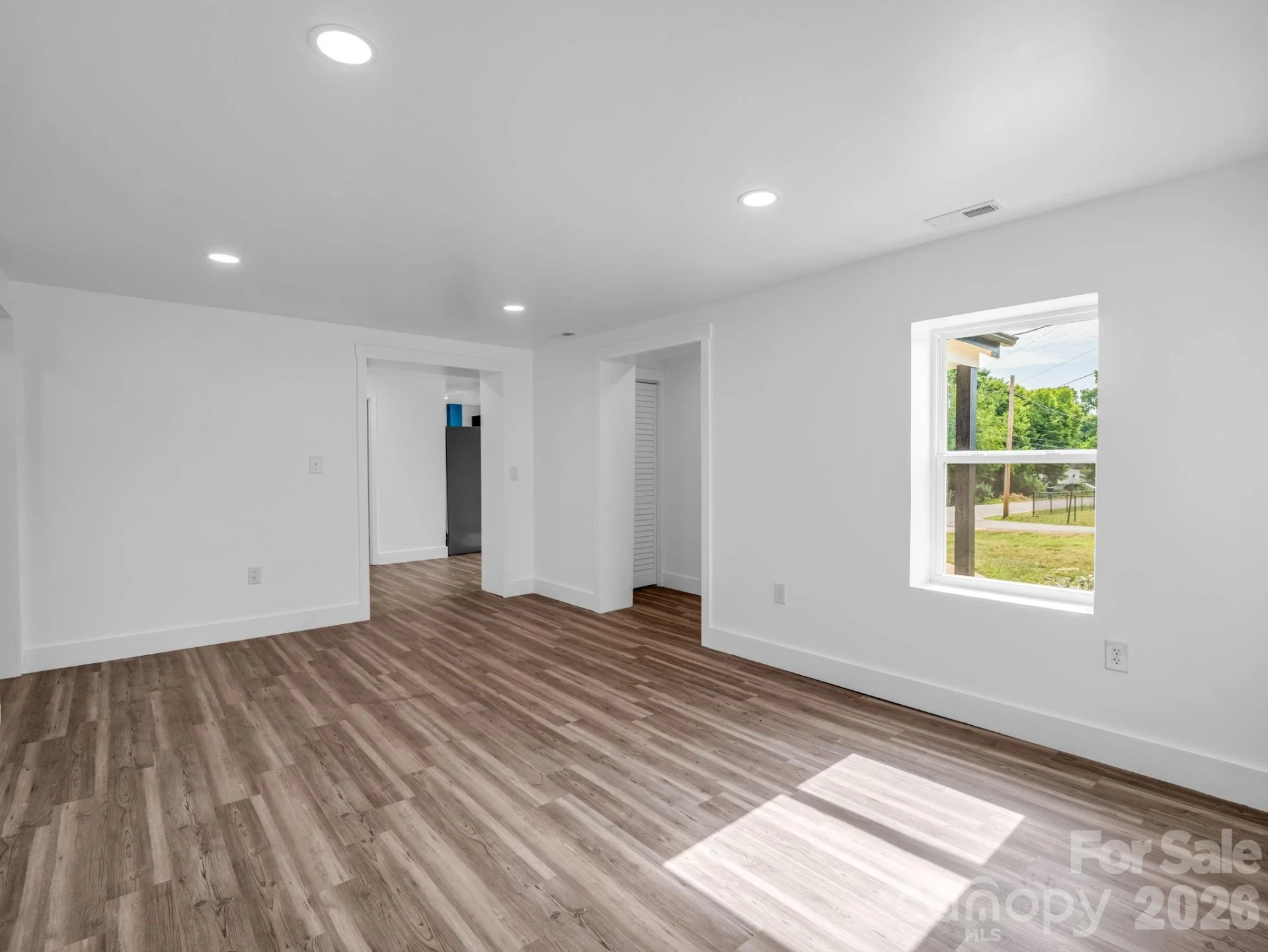 221 New Hampshire Street - Photo 5
