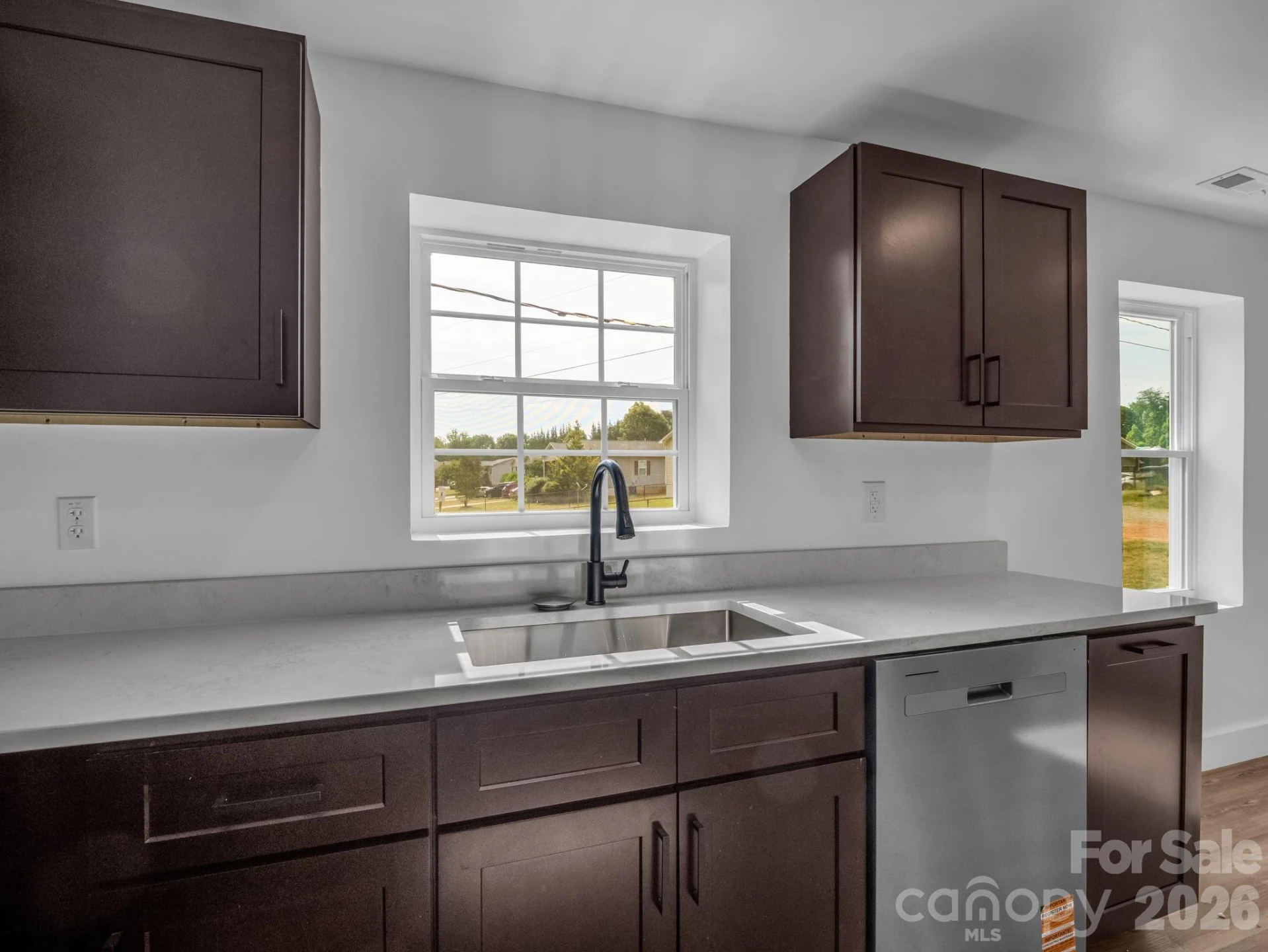 221 New Hampshire Street - Photo 7