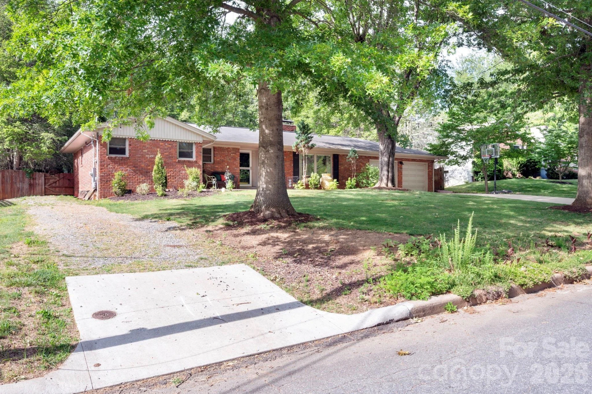25 Bevlyn Drive - Photo 33