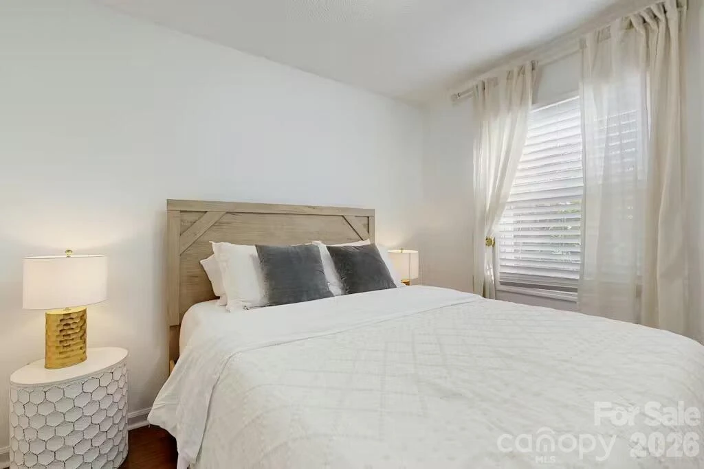 121 Oak Terrace - Photo 11