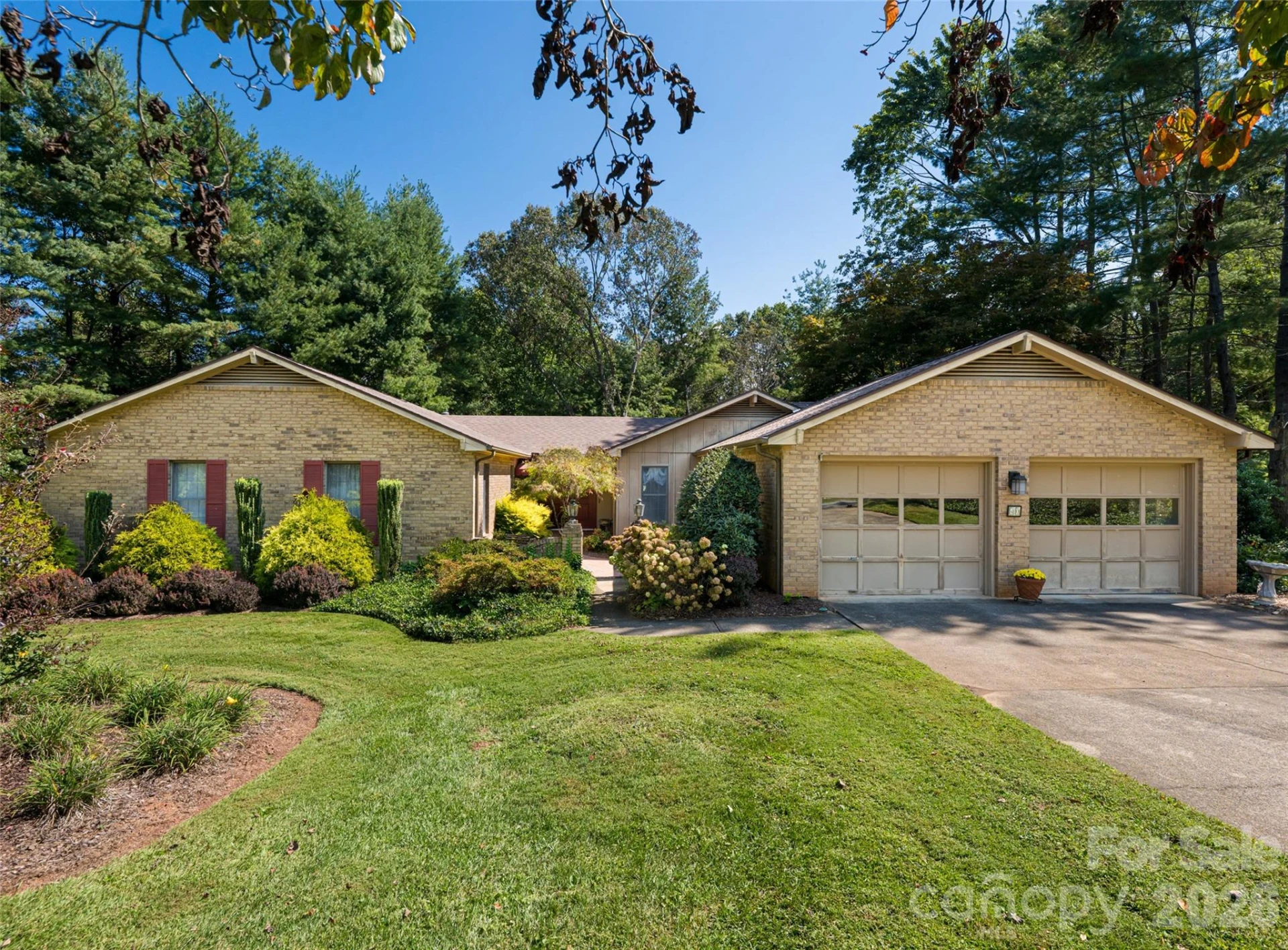 40 Applecross Road - Photo 3