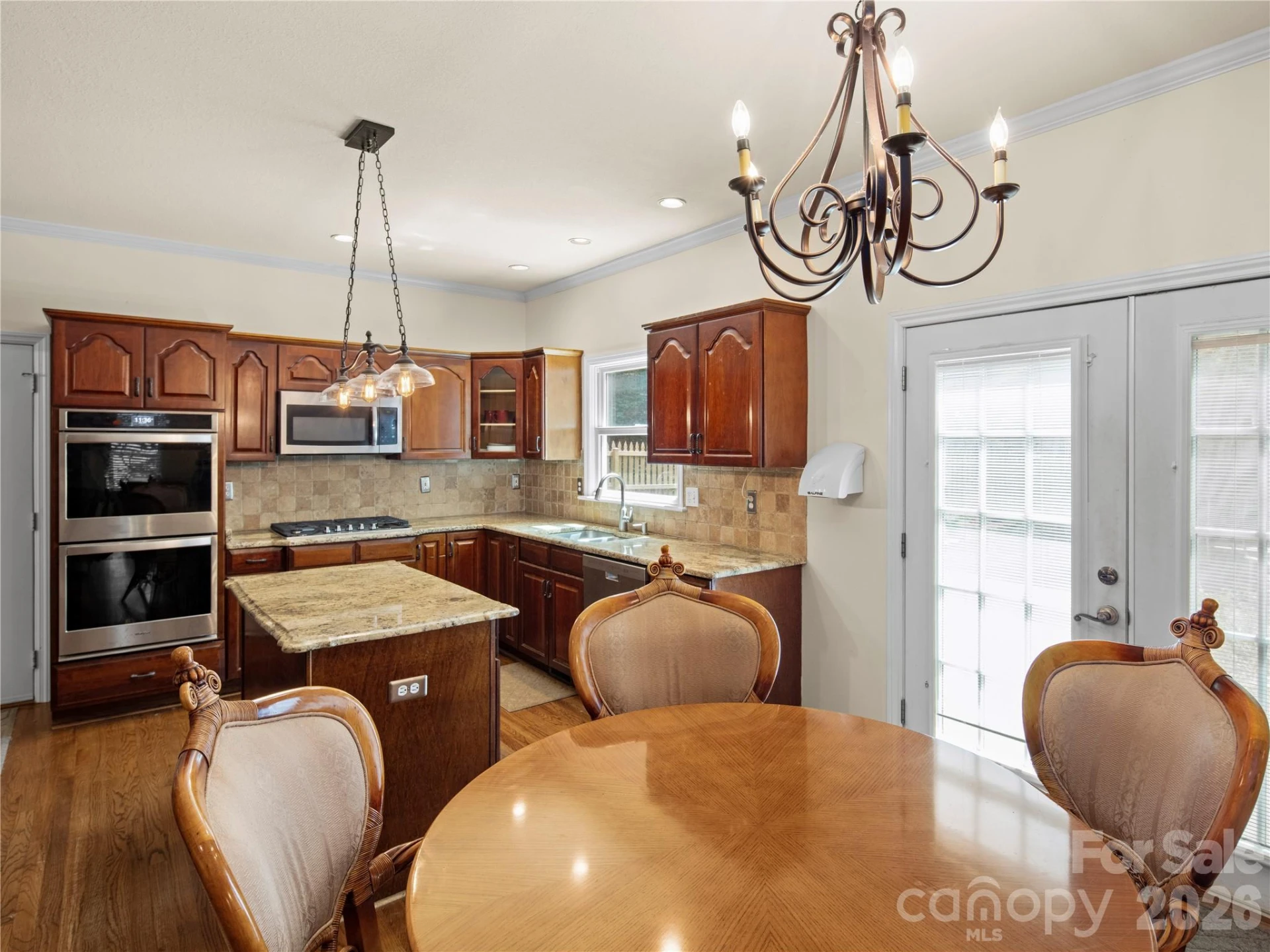 105 Braeside Circle - Photo 7