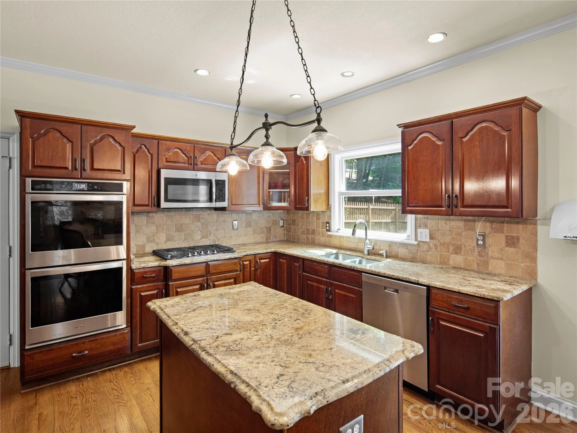 105 Braeside Circle - Photo 8