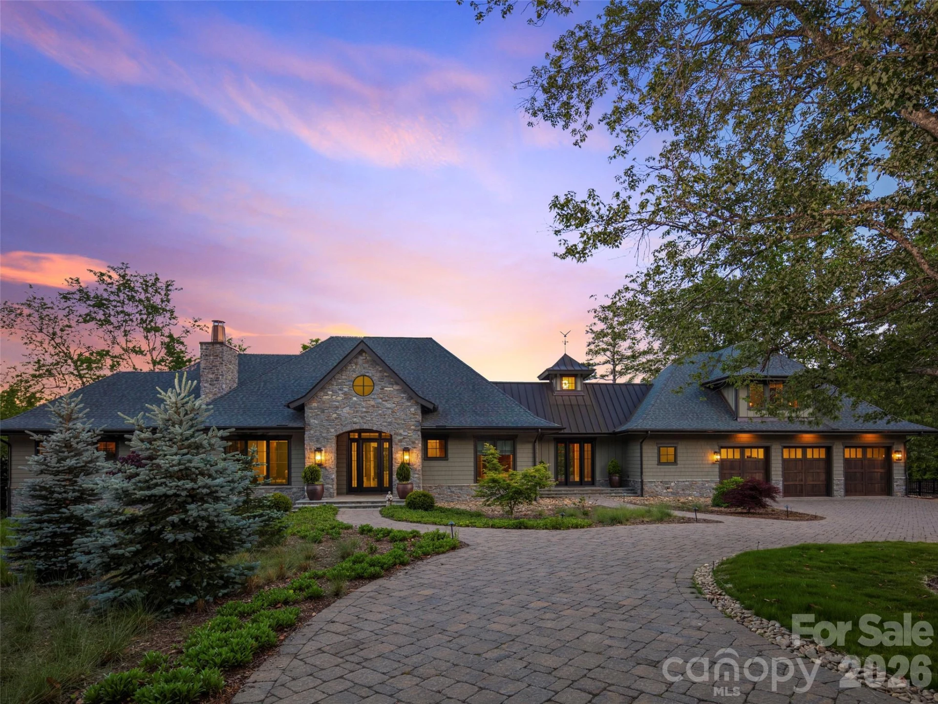 334 Walnut Valley Parkway - Photo 2