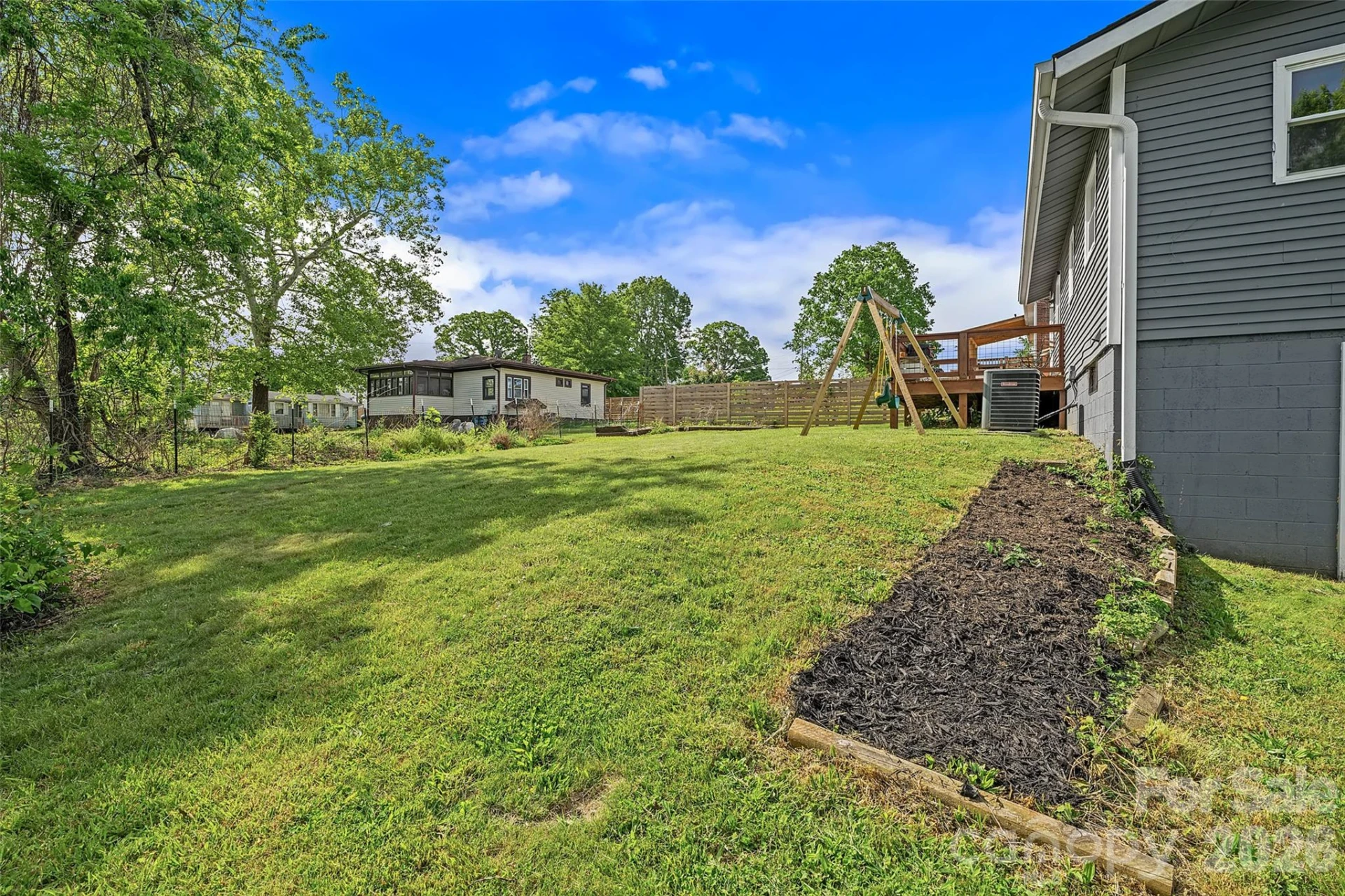 708 Prince Drive - Photo 14