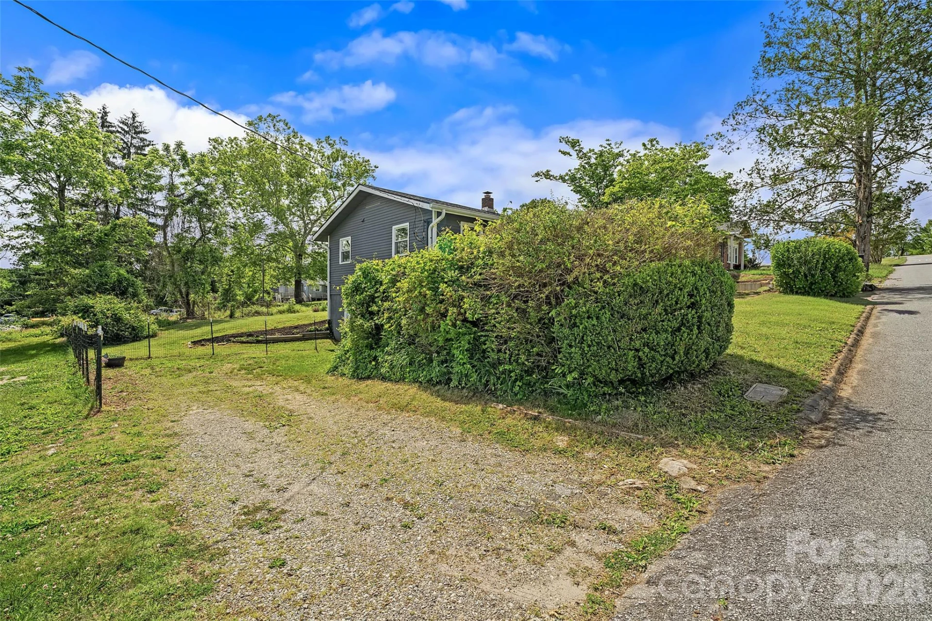708 Prince Drive - Photo 15