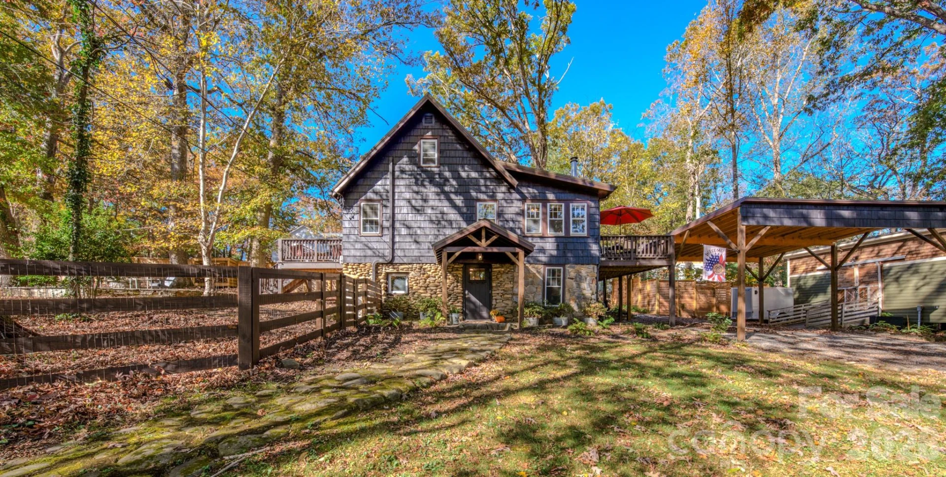597 Tomahawk Avenue - Photo 3
