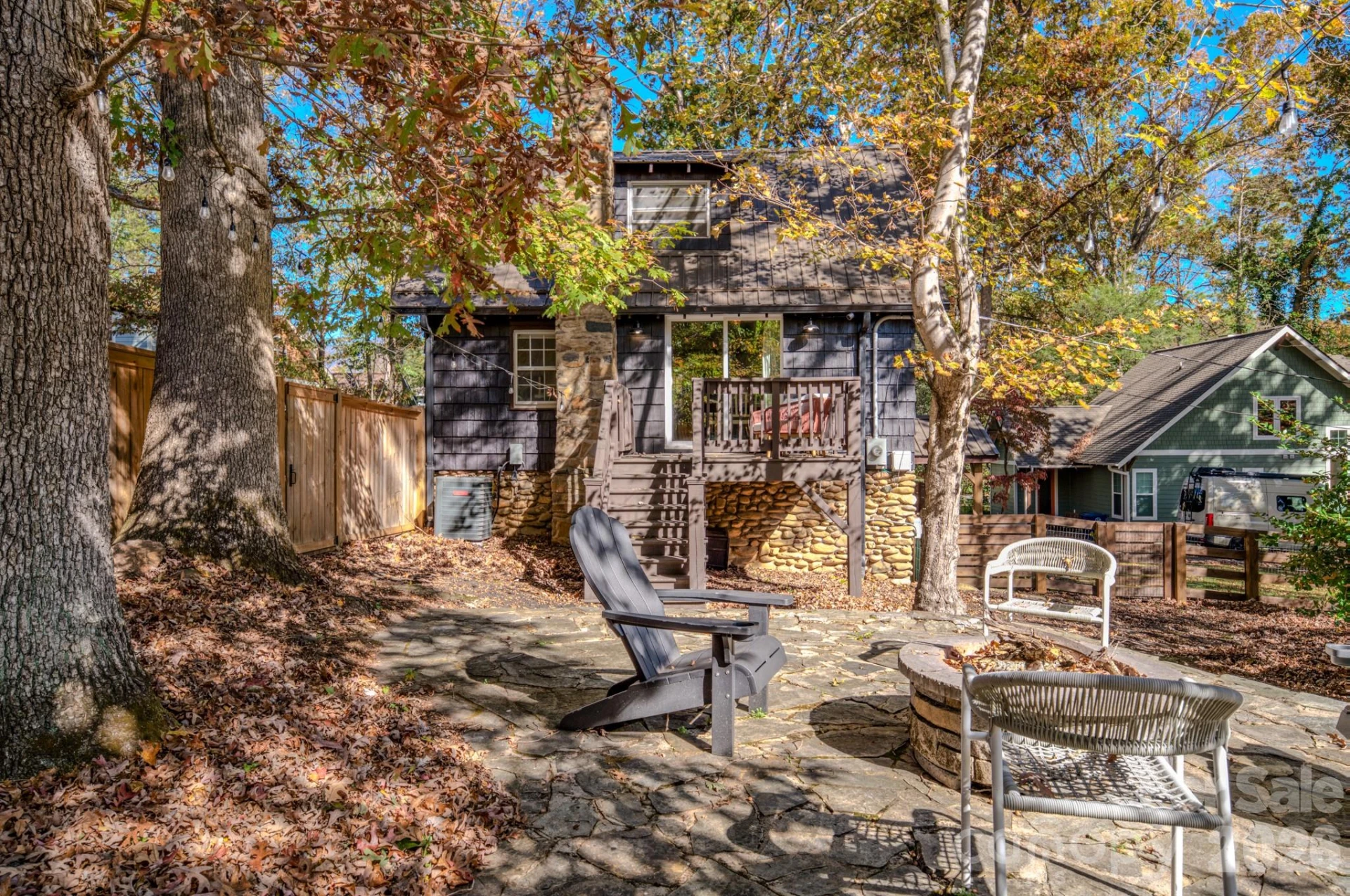 597 Tomahawk Avenue - Photo 8