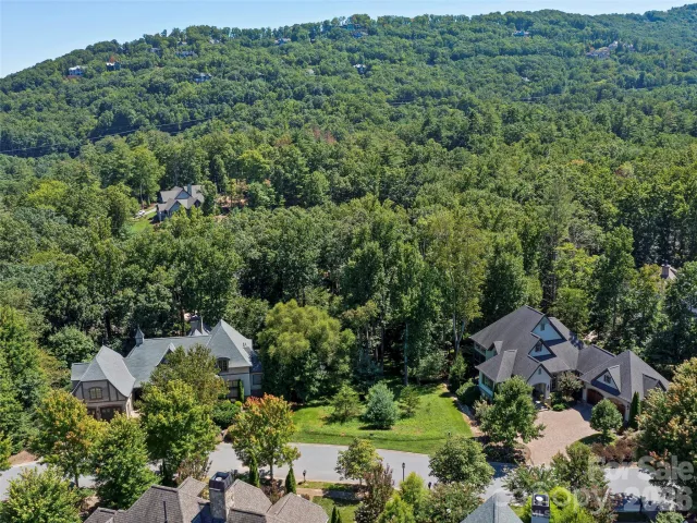 19 Mountain Orchid Way