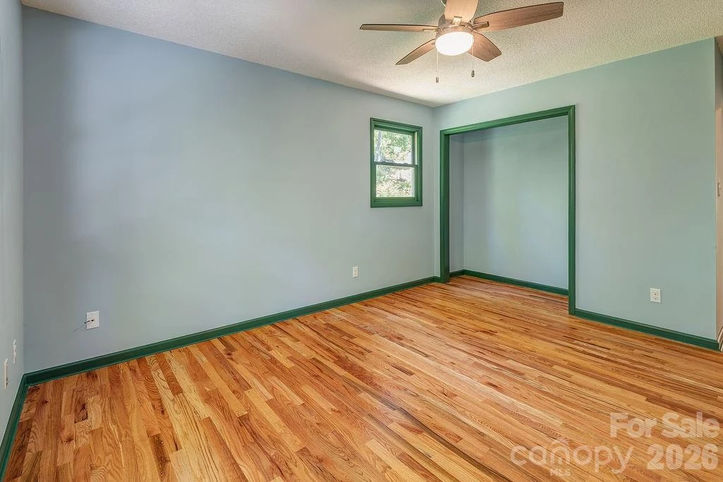 146 Churchill Downs Drive - Photo 13