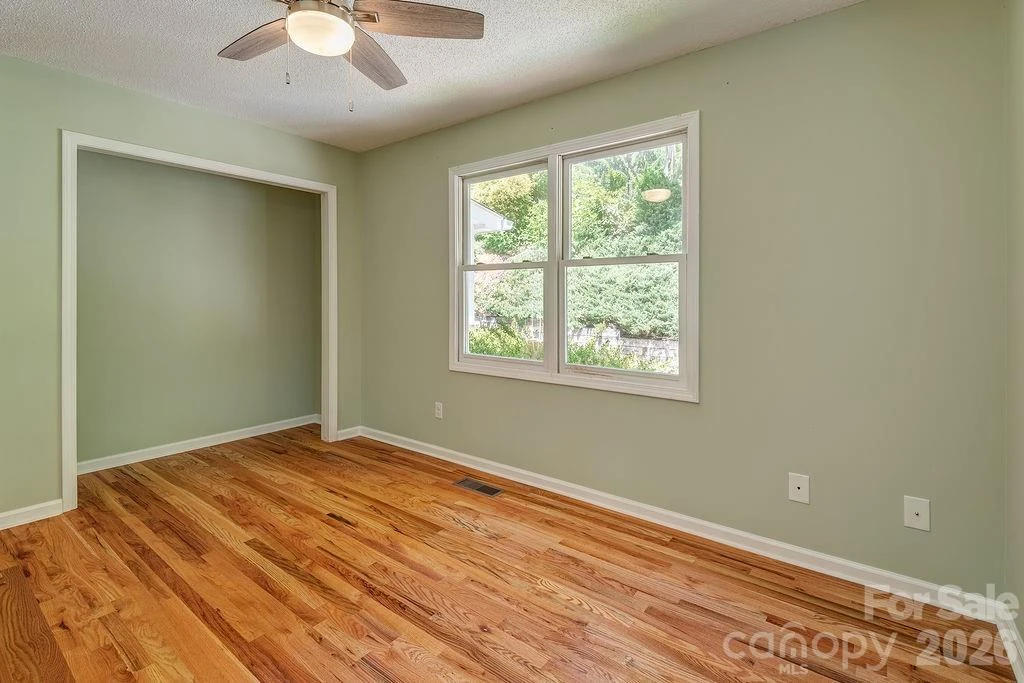 146 Churchill Downs Drive - Photo 19