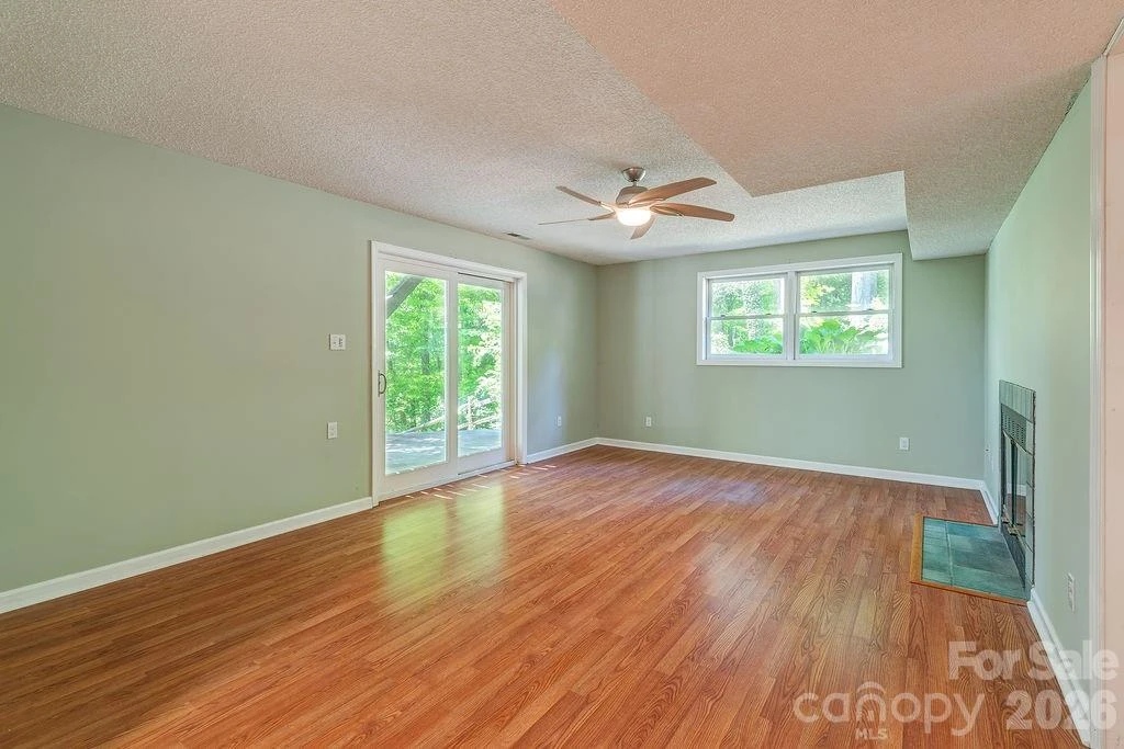 146 Churchill Downs Drive - Photo 22