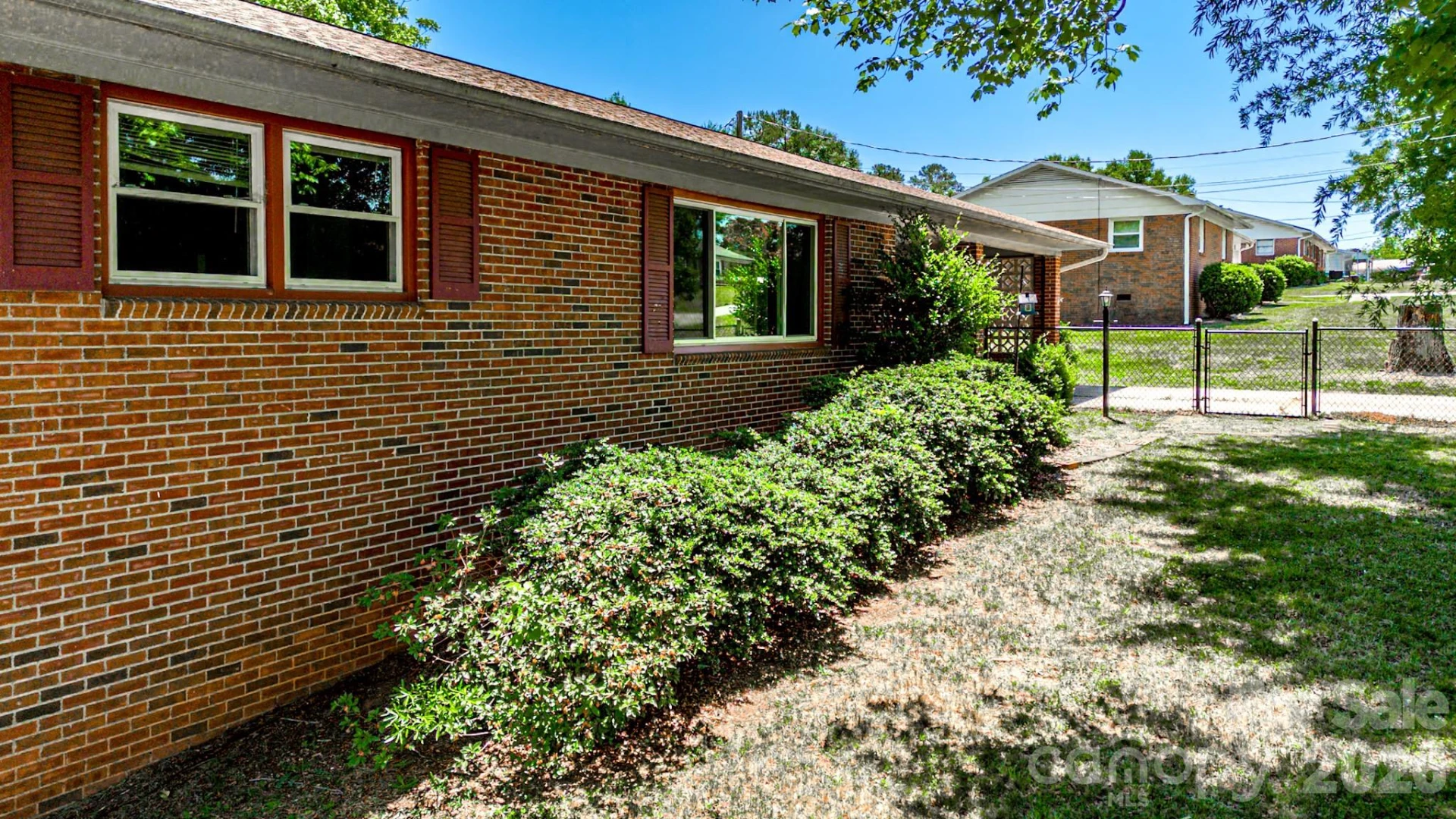 135 Hazelwood Drive - Photo 36