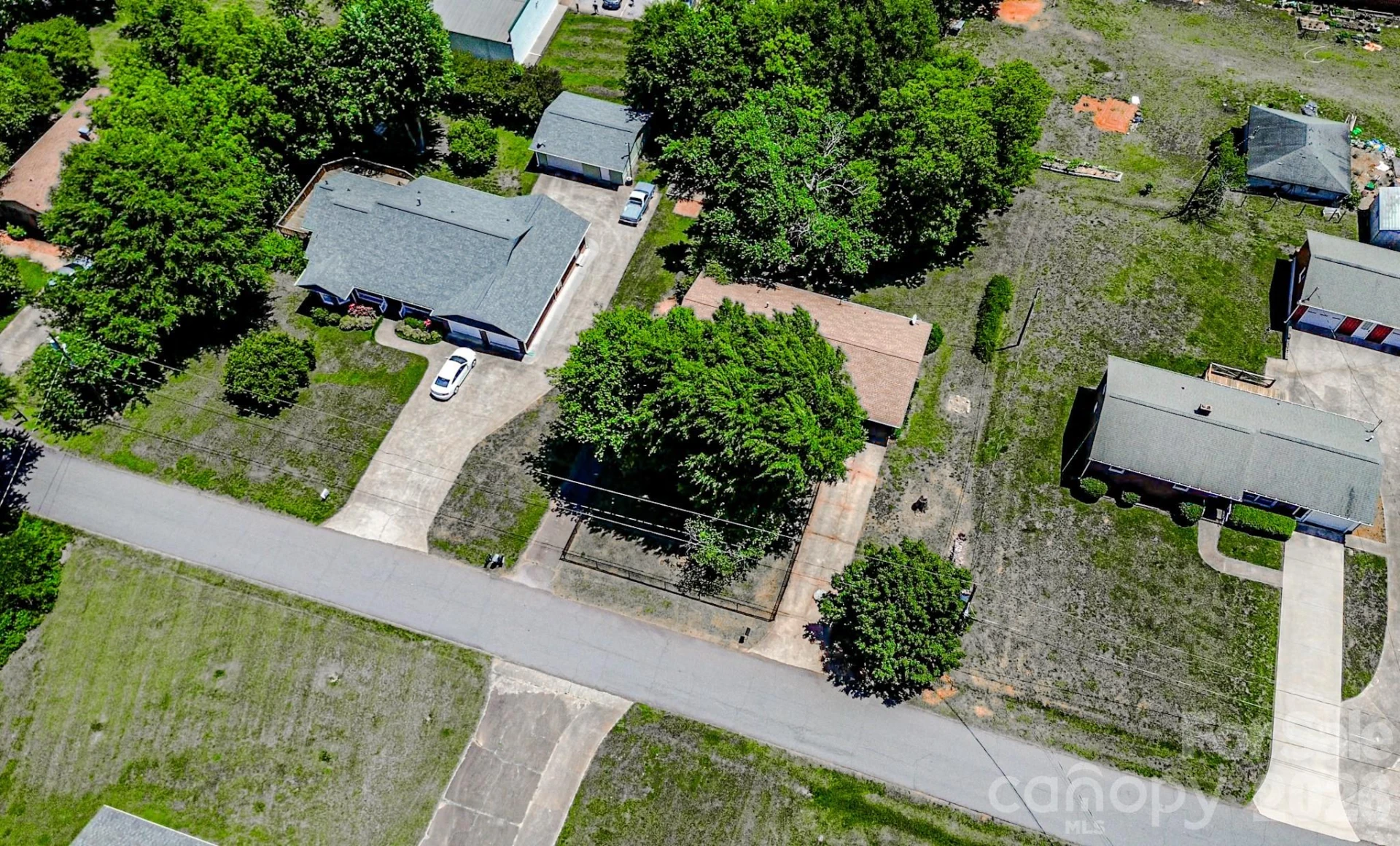 135 Hazelwood Drive - Photo 45