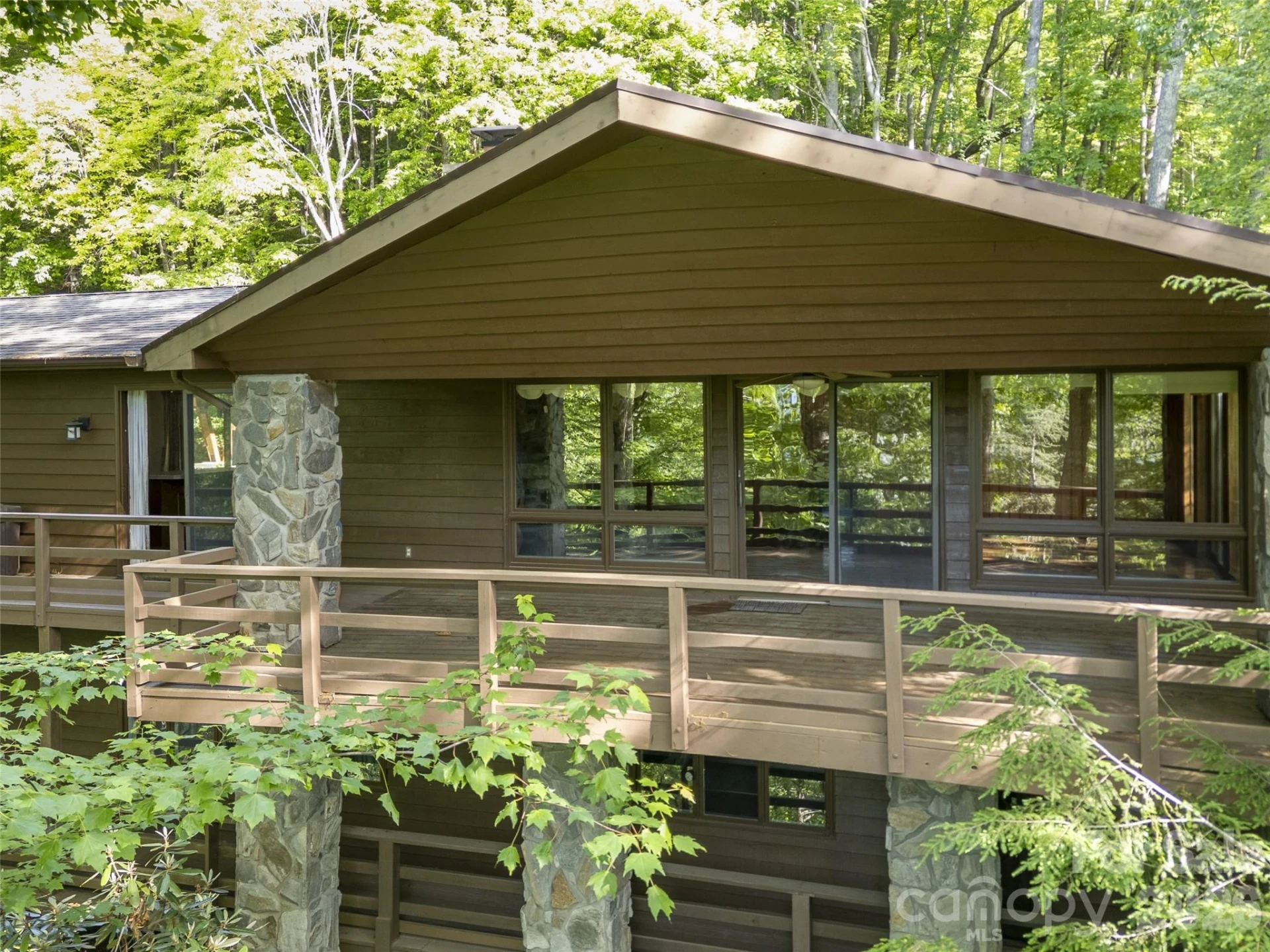 1126 Scenic Circle - Photo 31