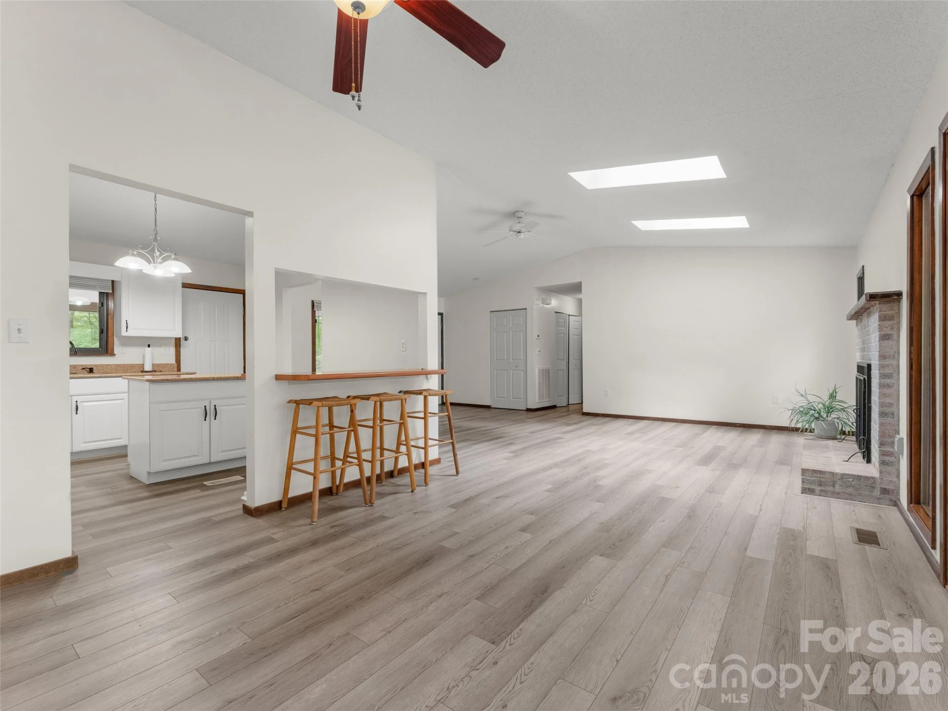 32 Honeysuckle Ridge Road - Photo 15