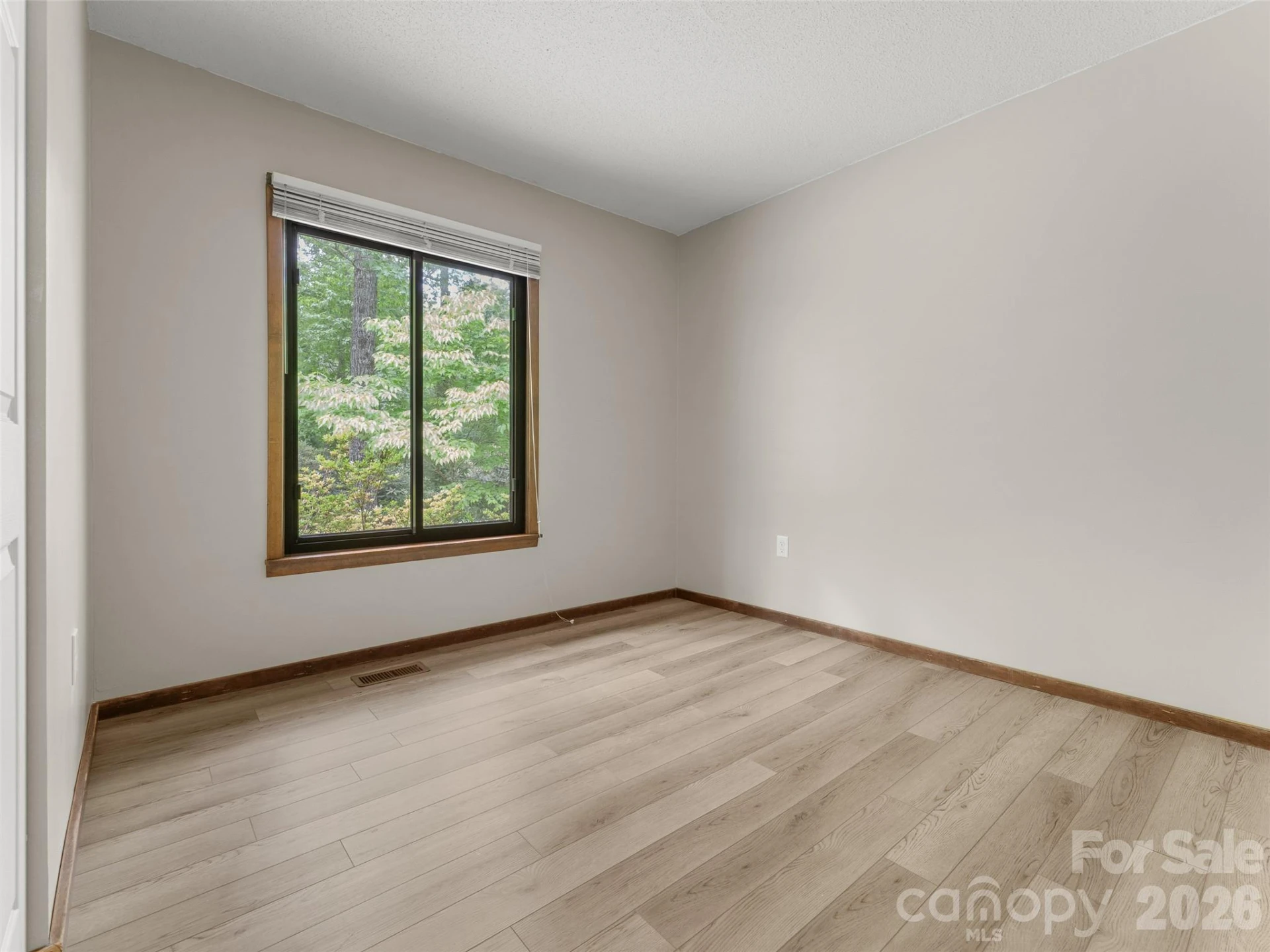 32 Honeysuckle Ridge Road - Photo 21