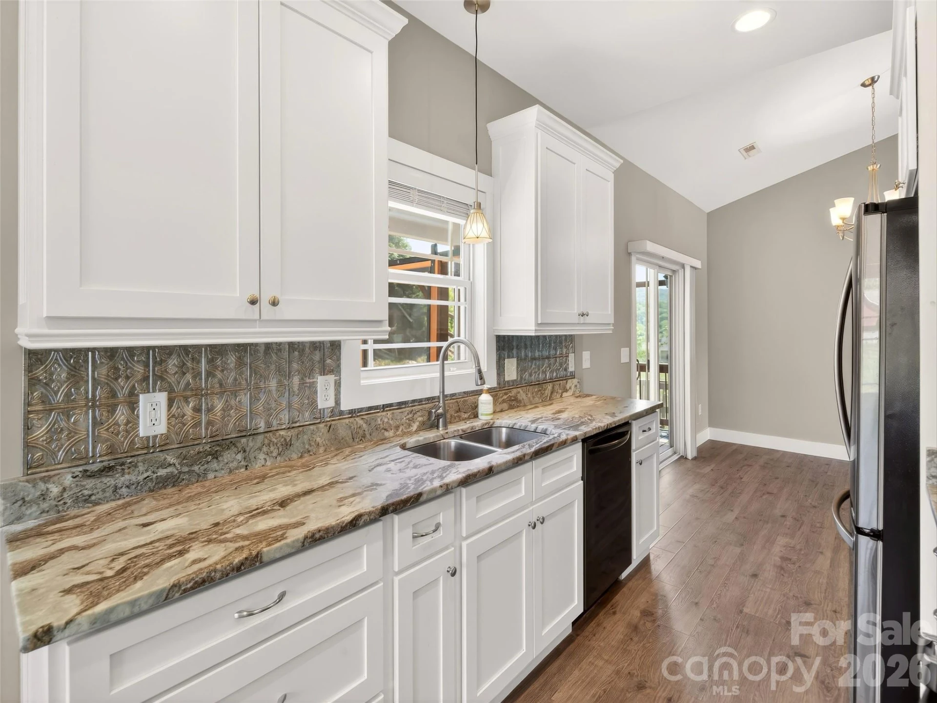 133 Asher Lane - Photo 10