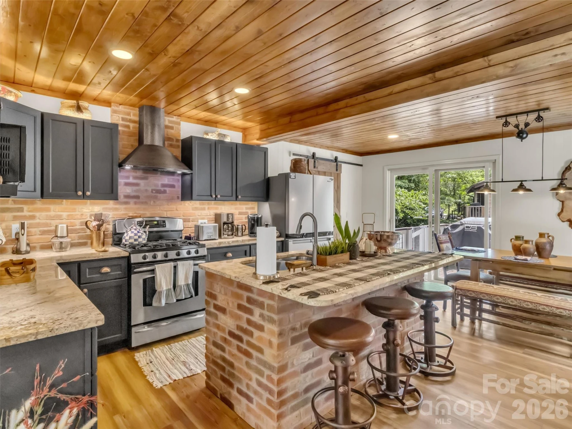 221 Moody Farm Road - Photo 8