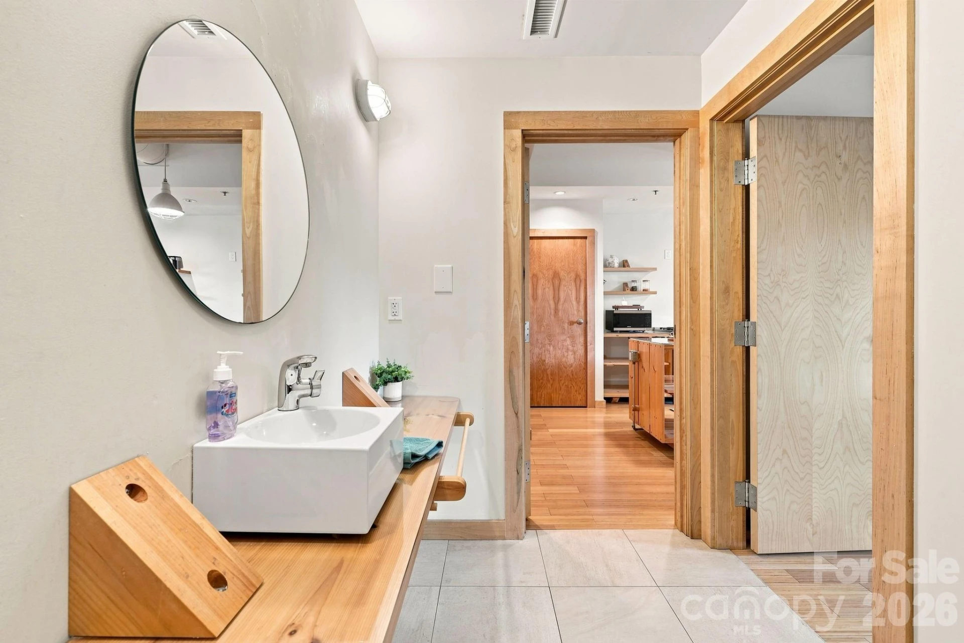 12 S Lexington Avenue #201 - Photo 25
