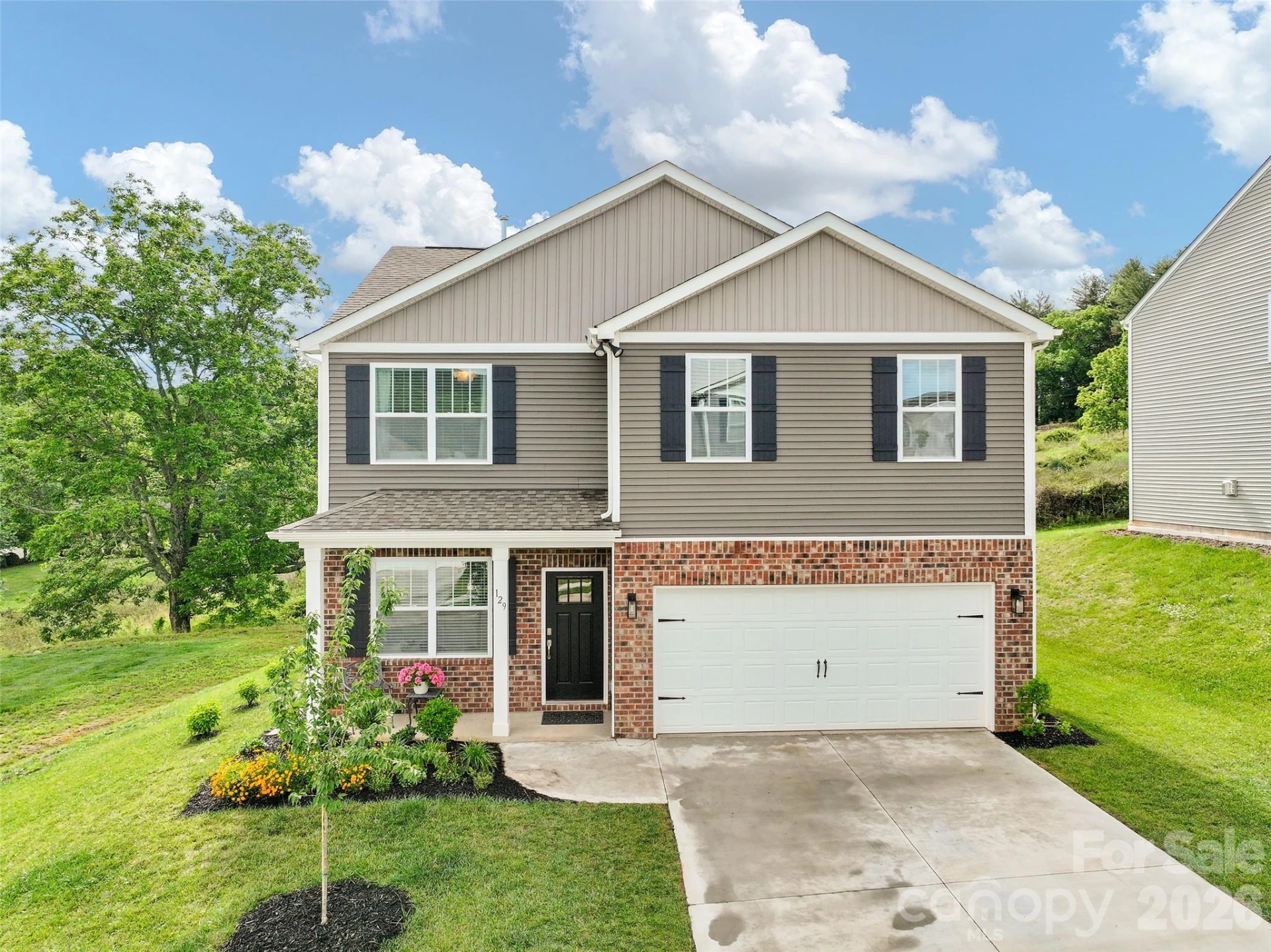 129 Valleywood Drive - Photo 4