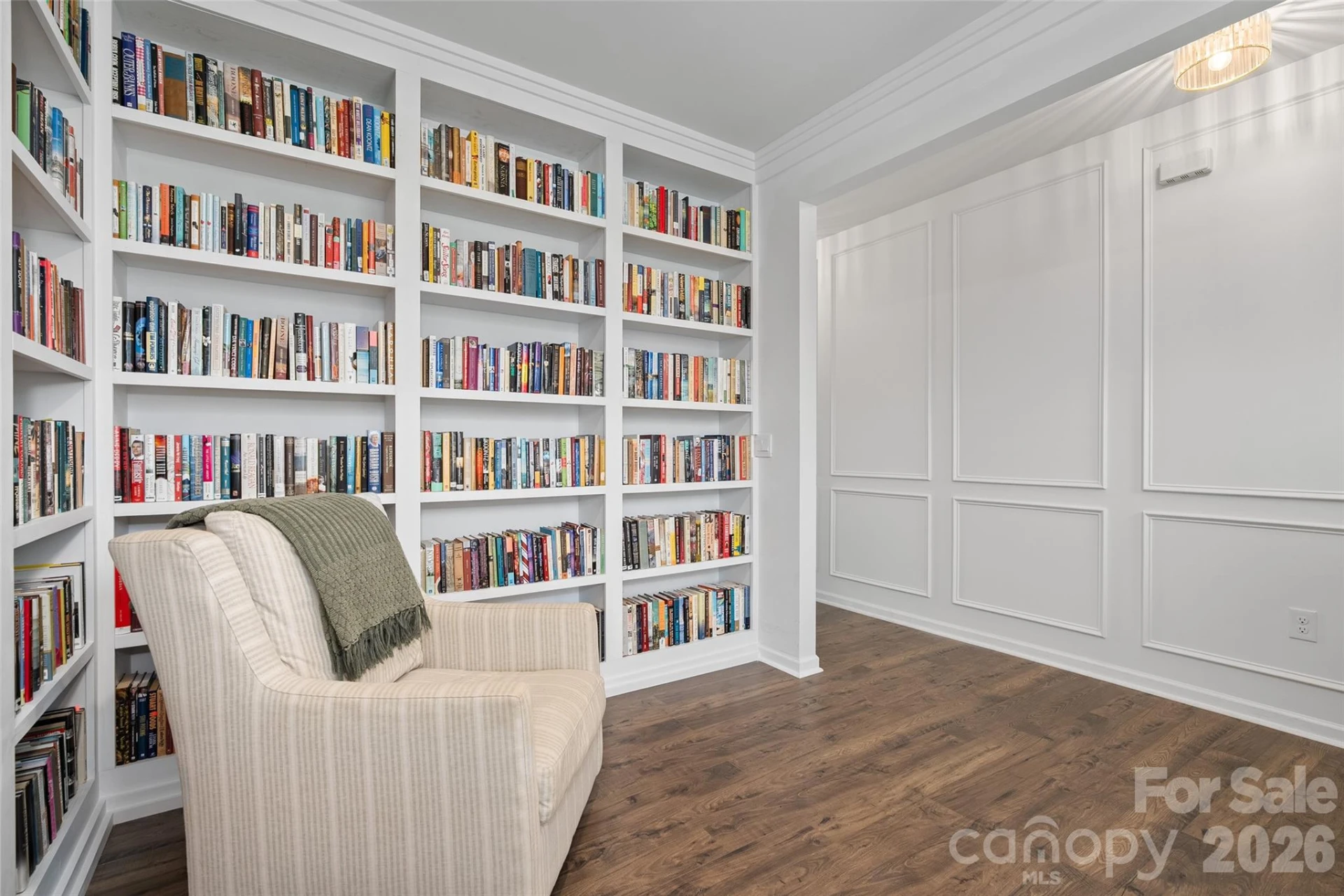 129 Valleywood Drive - Photo 8