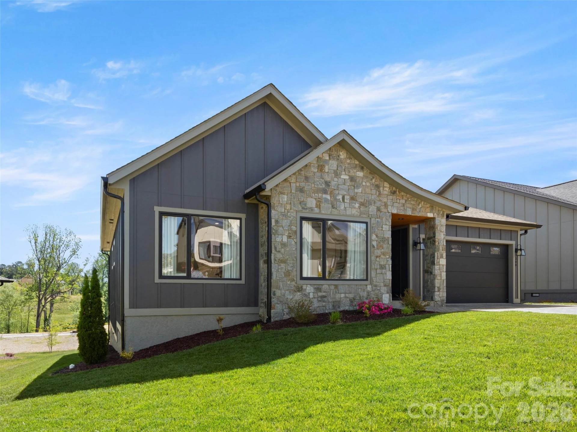 308 Avery Trail Drive - Photo 3