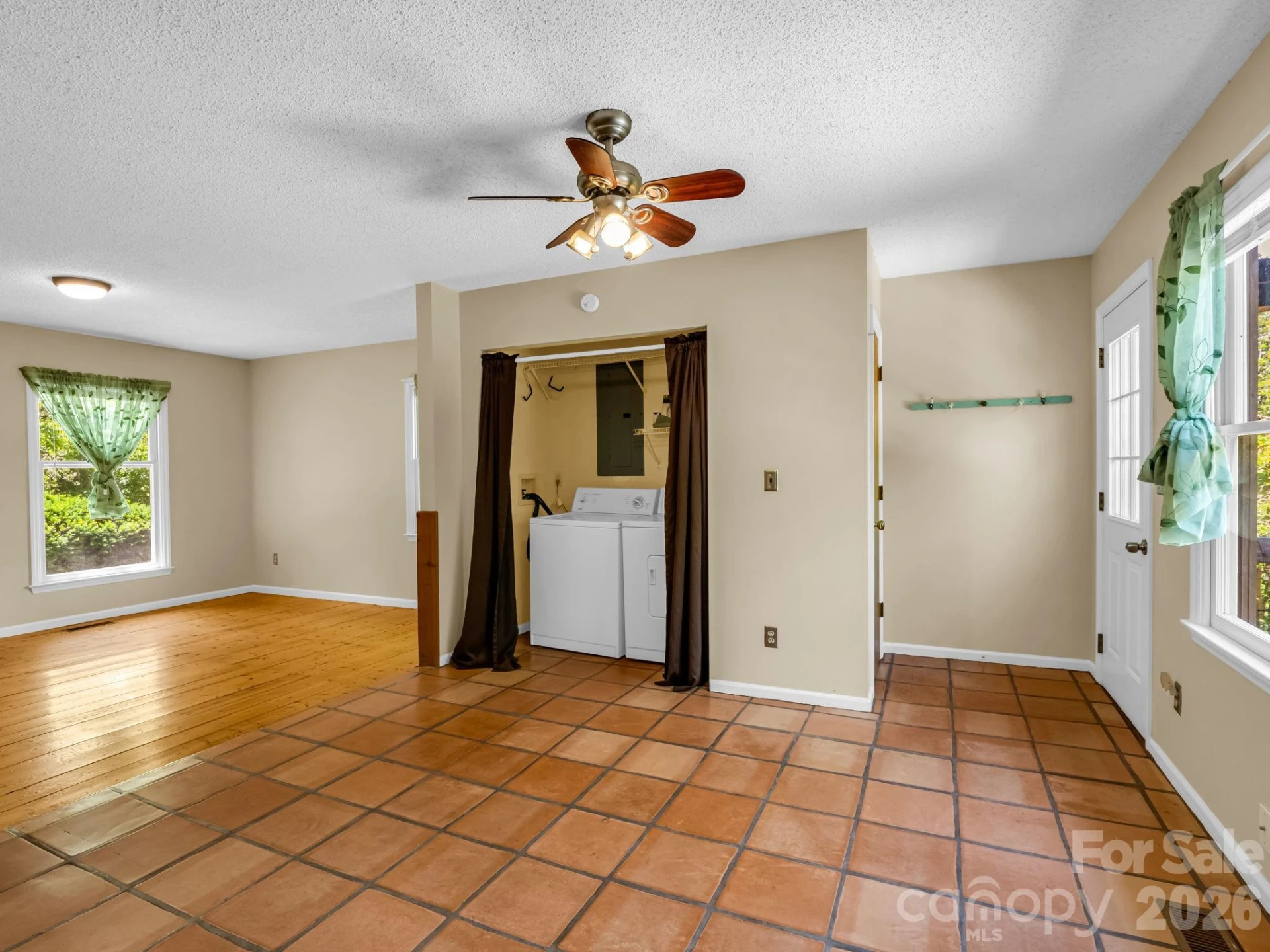 255 & 257 Crescent Street - Photo 31
