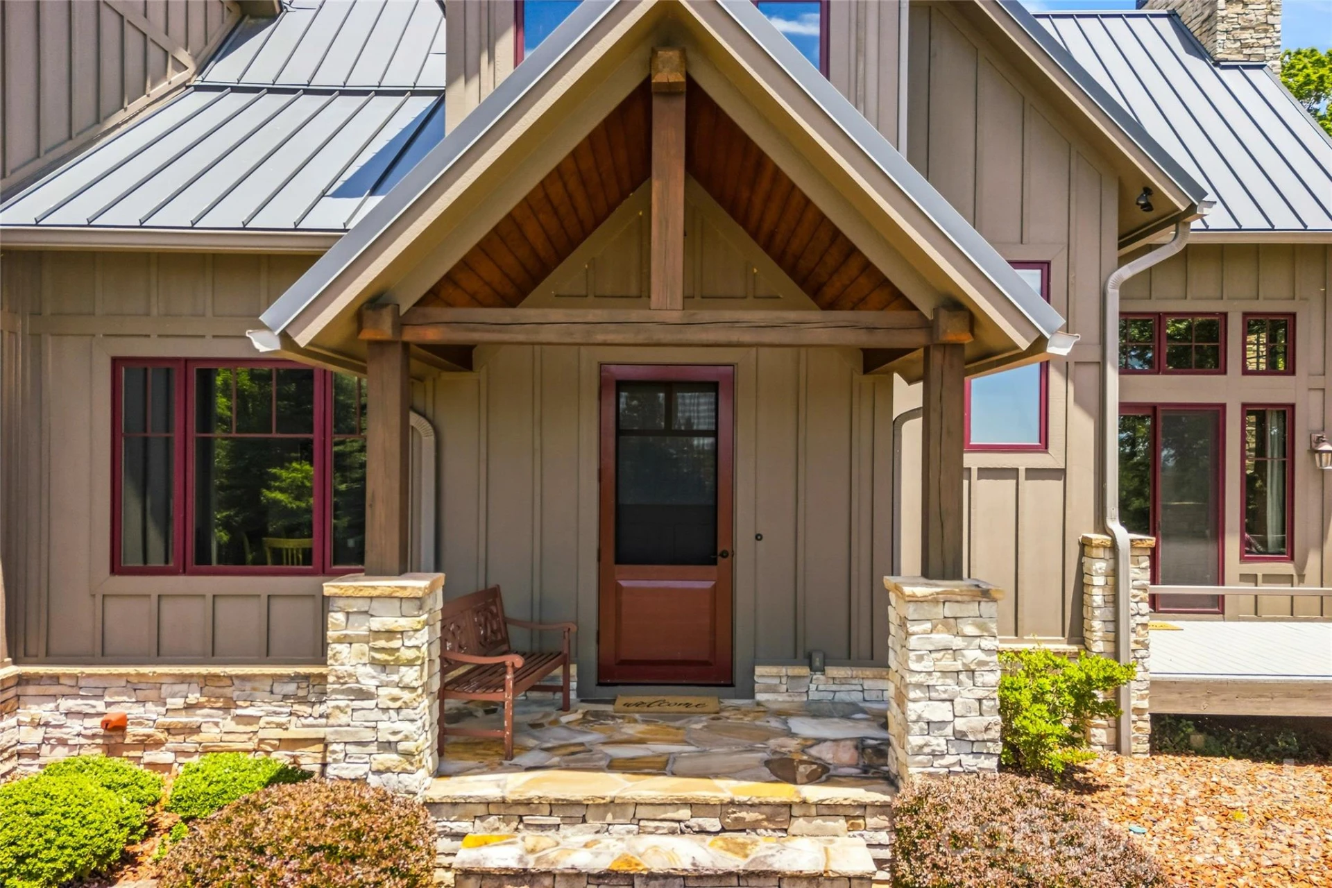 4862 Pinnacle Mountain Road - Photo 4