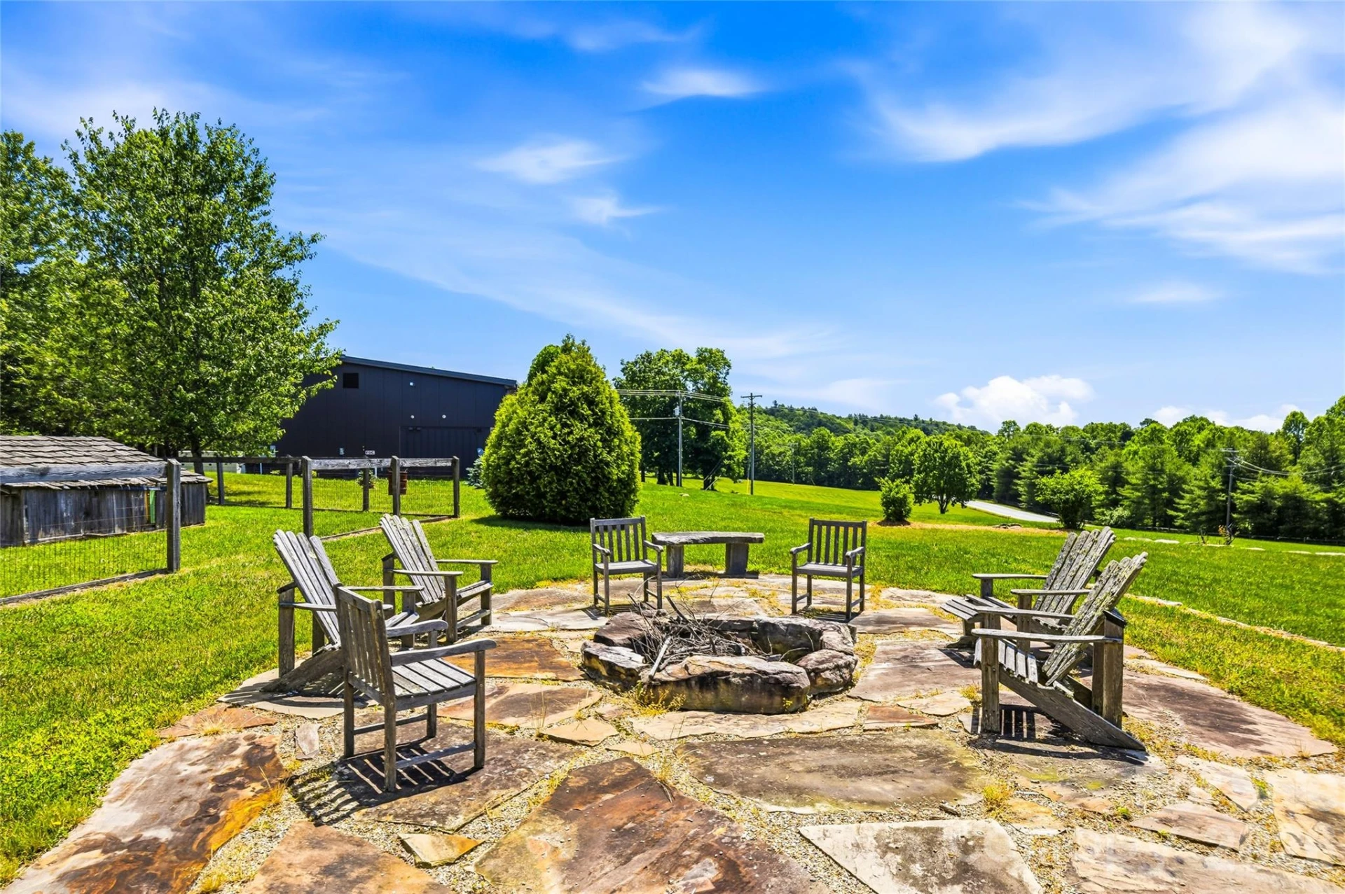 4862 Pinnacle Mountain Road - Photo 41