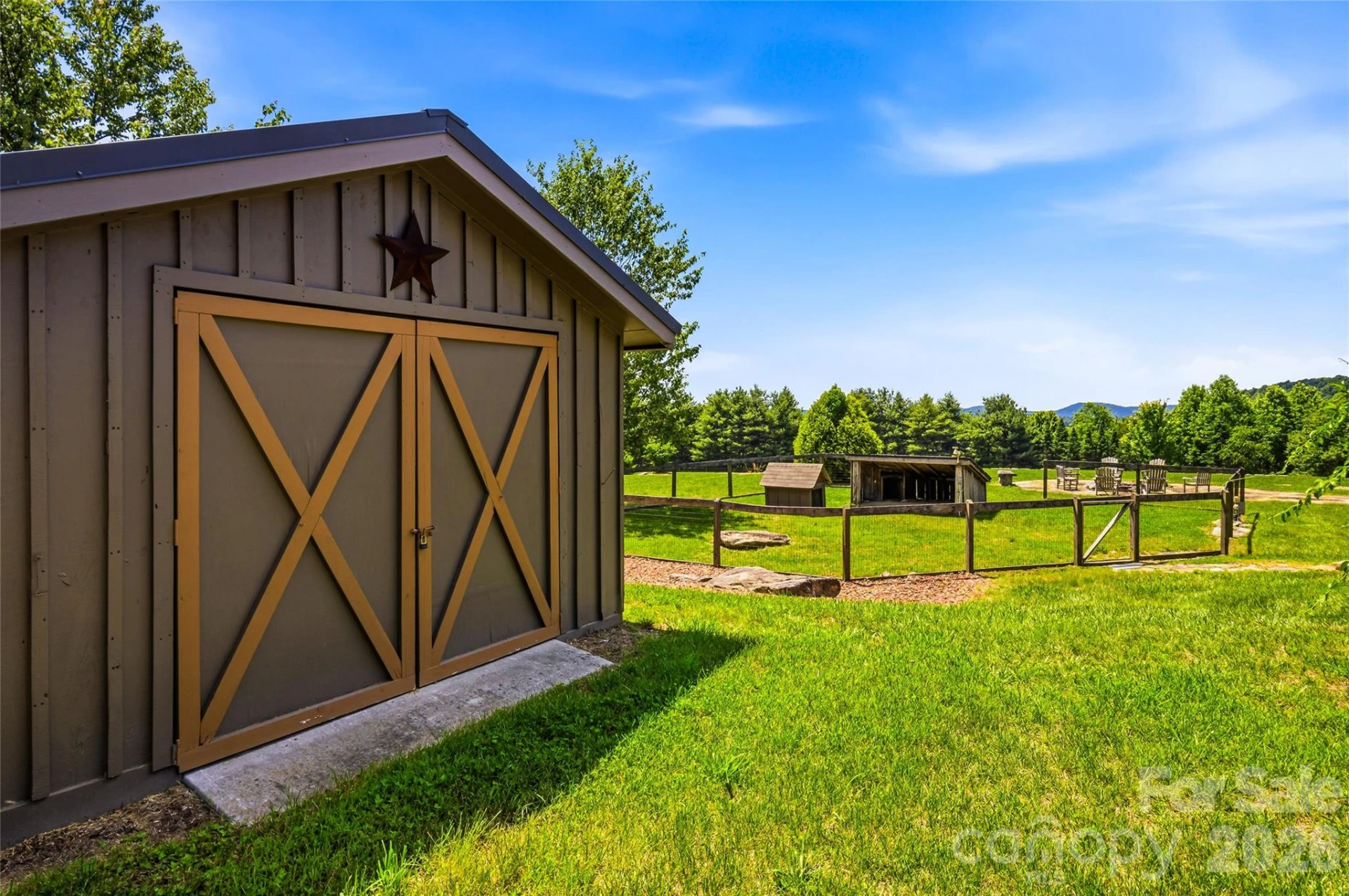 4862 Pinnacle Mountain Road - Photo 43