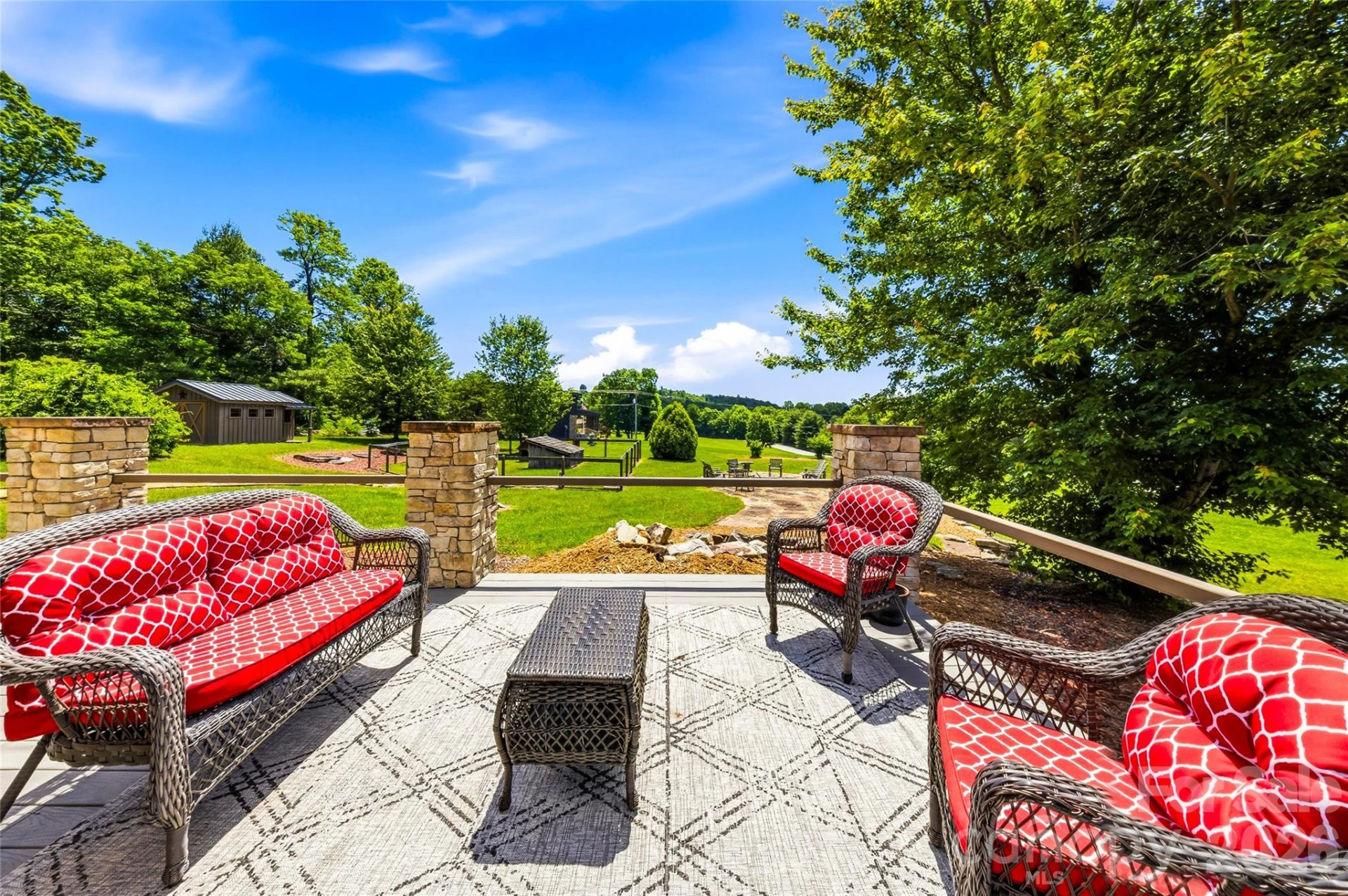 4862 Pinnacle Mountain Road - Photo 10