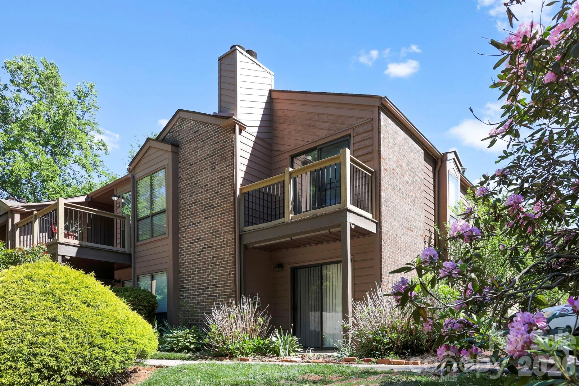 48 Ravencroft Lane #F48 - Photo 4