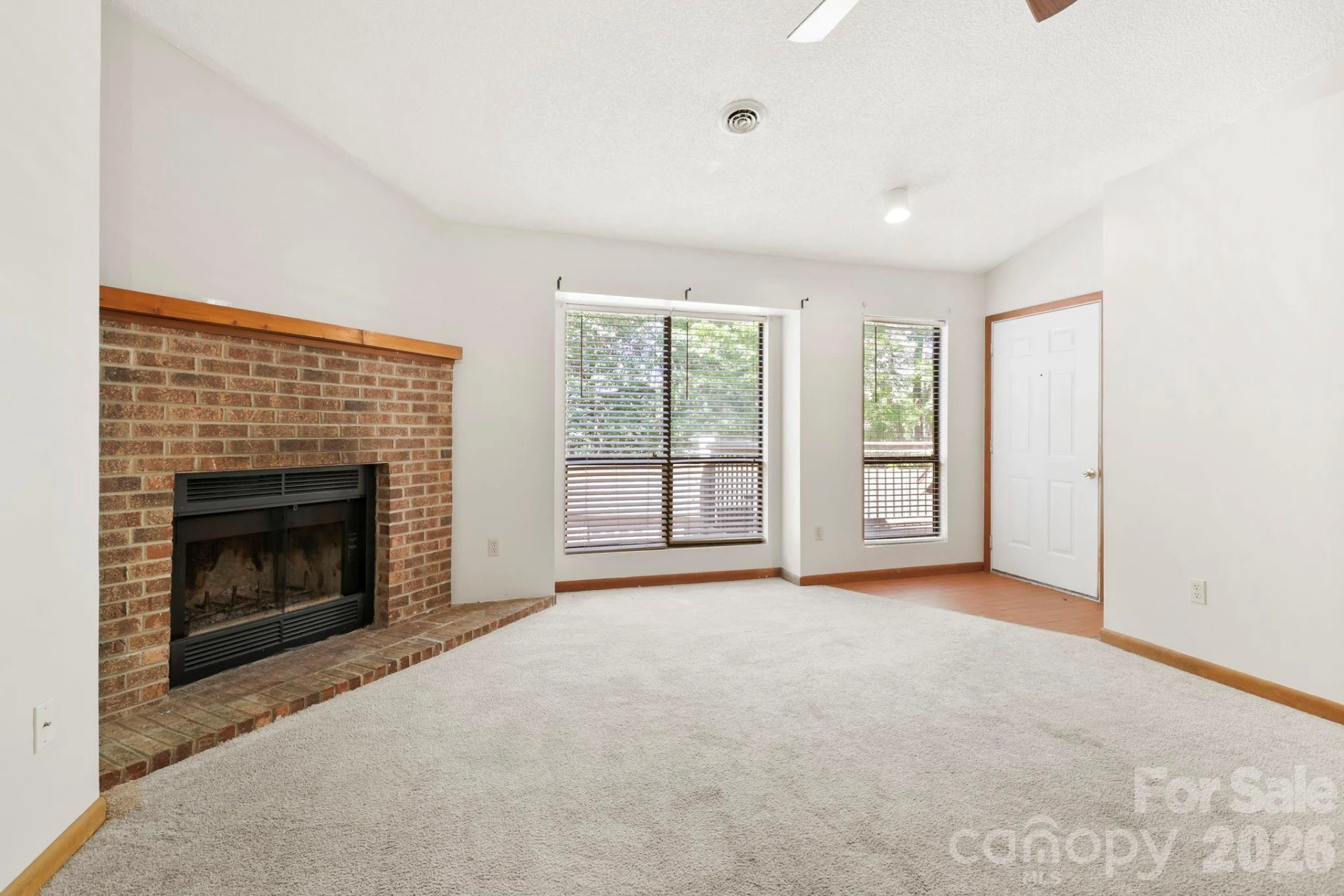 48 Ravencroft Lane #F48 - Photo 5