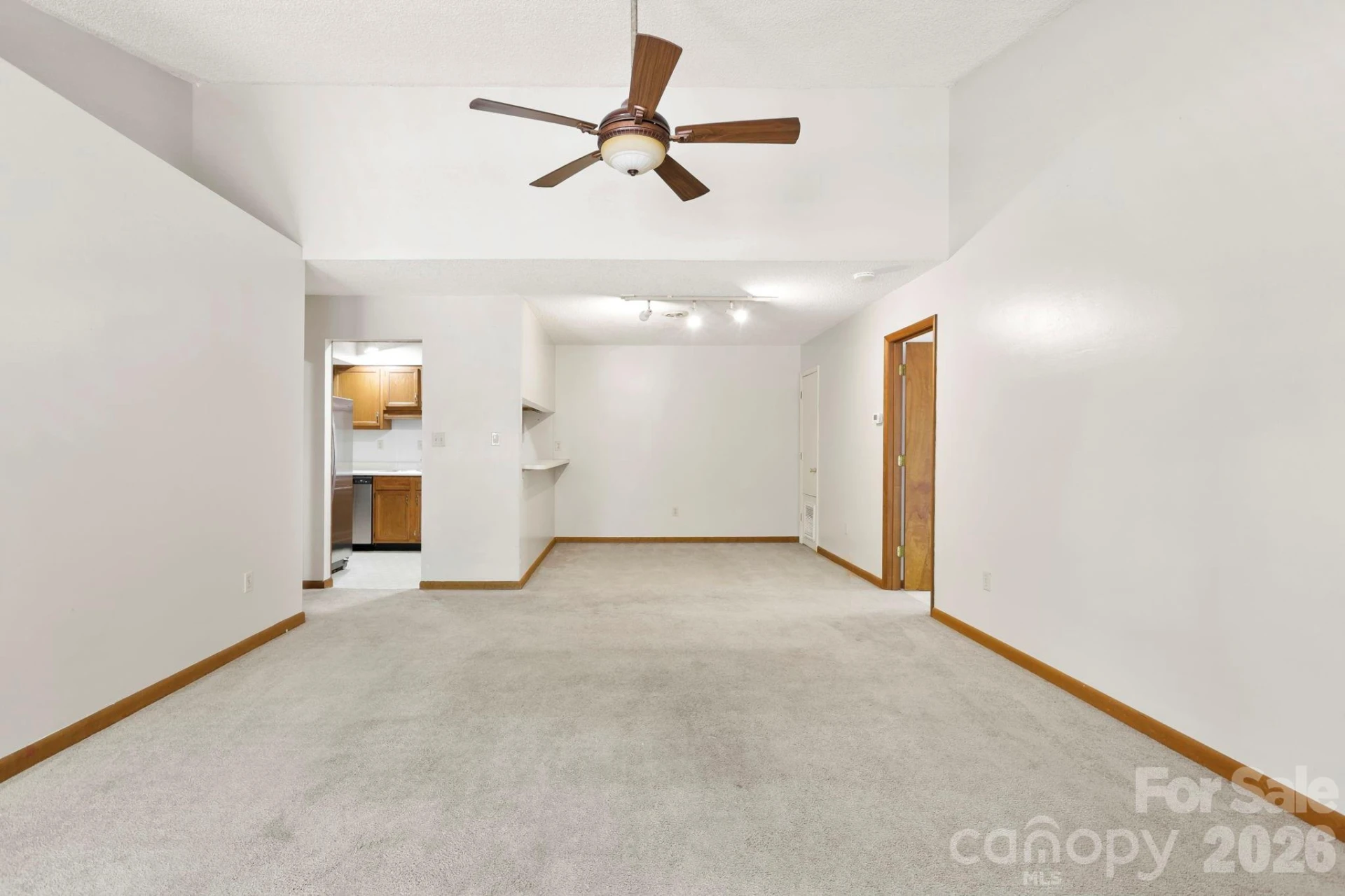 48 Ravencroft Lane #F48 - Photo 9
