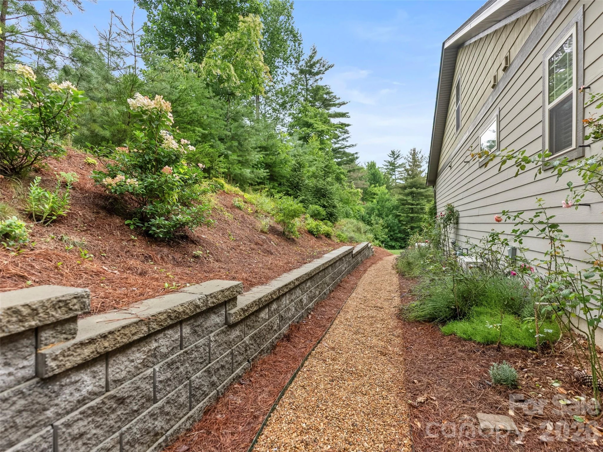 151 Monarch Road - Photo 37