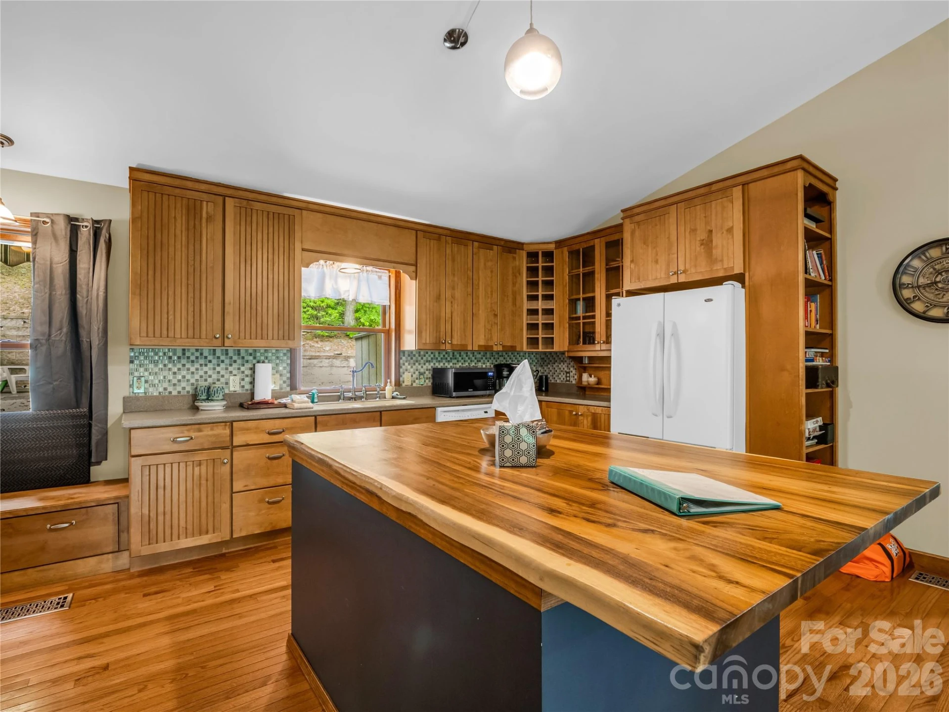 122 Raptor Court - Photo 11