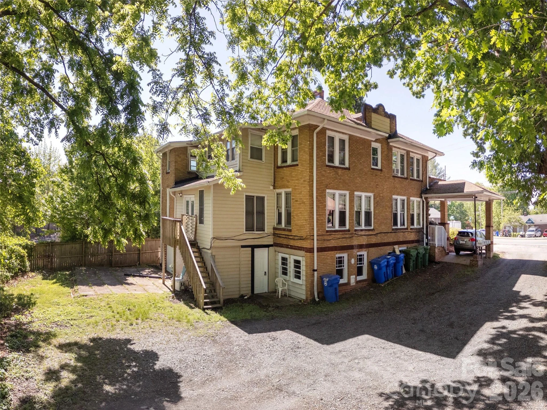 891 Haywood Road - Photo 12