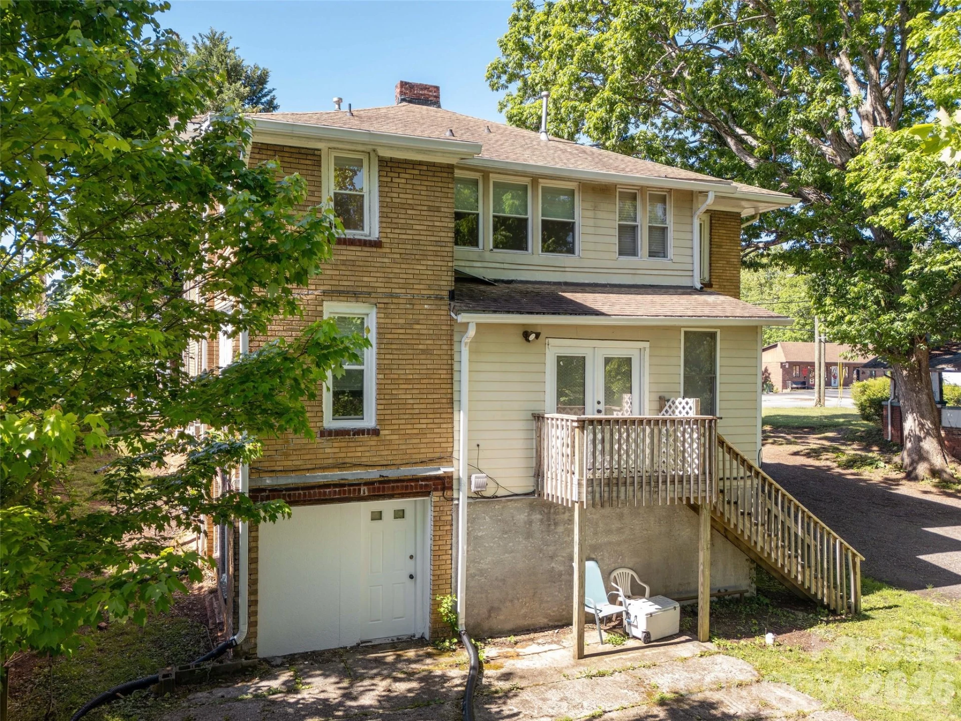 891 Haywood Road - Photo 13