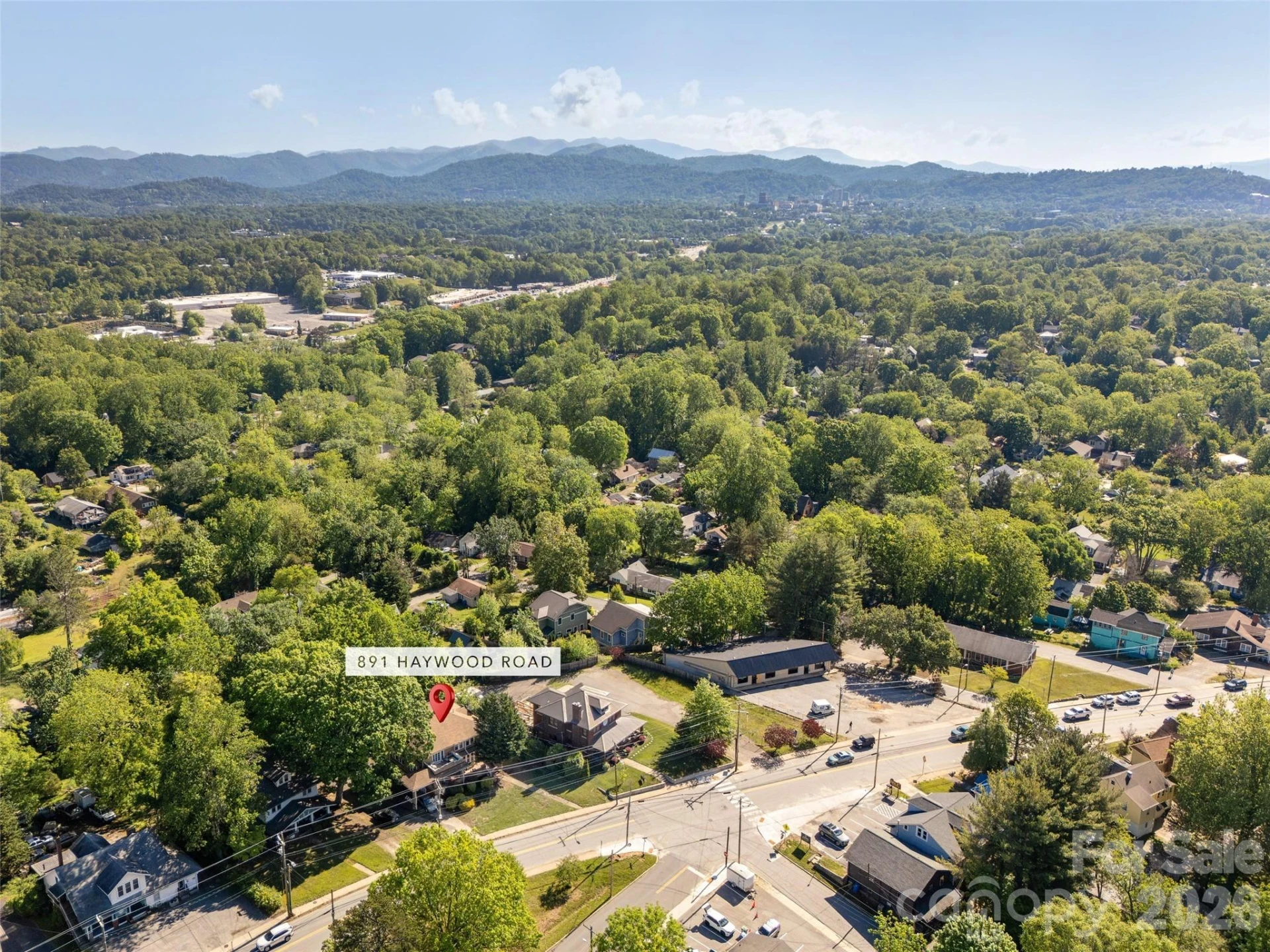 891 Haywood Road - Photo 15