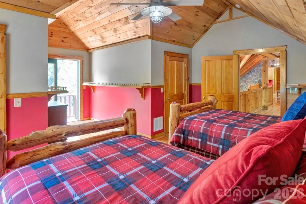 35 Falcon Crest Loop - Photo 24